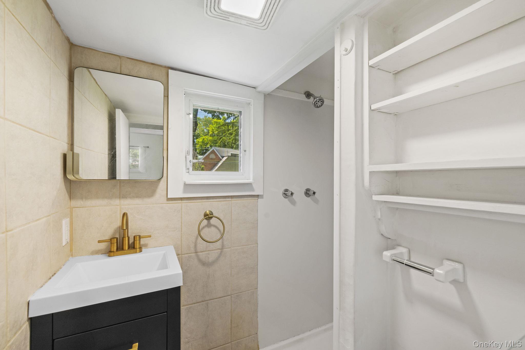 58 Maple Avenue Property Photo 15
