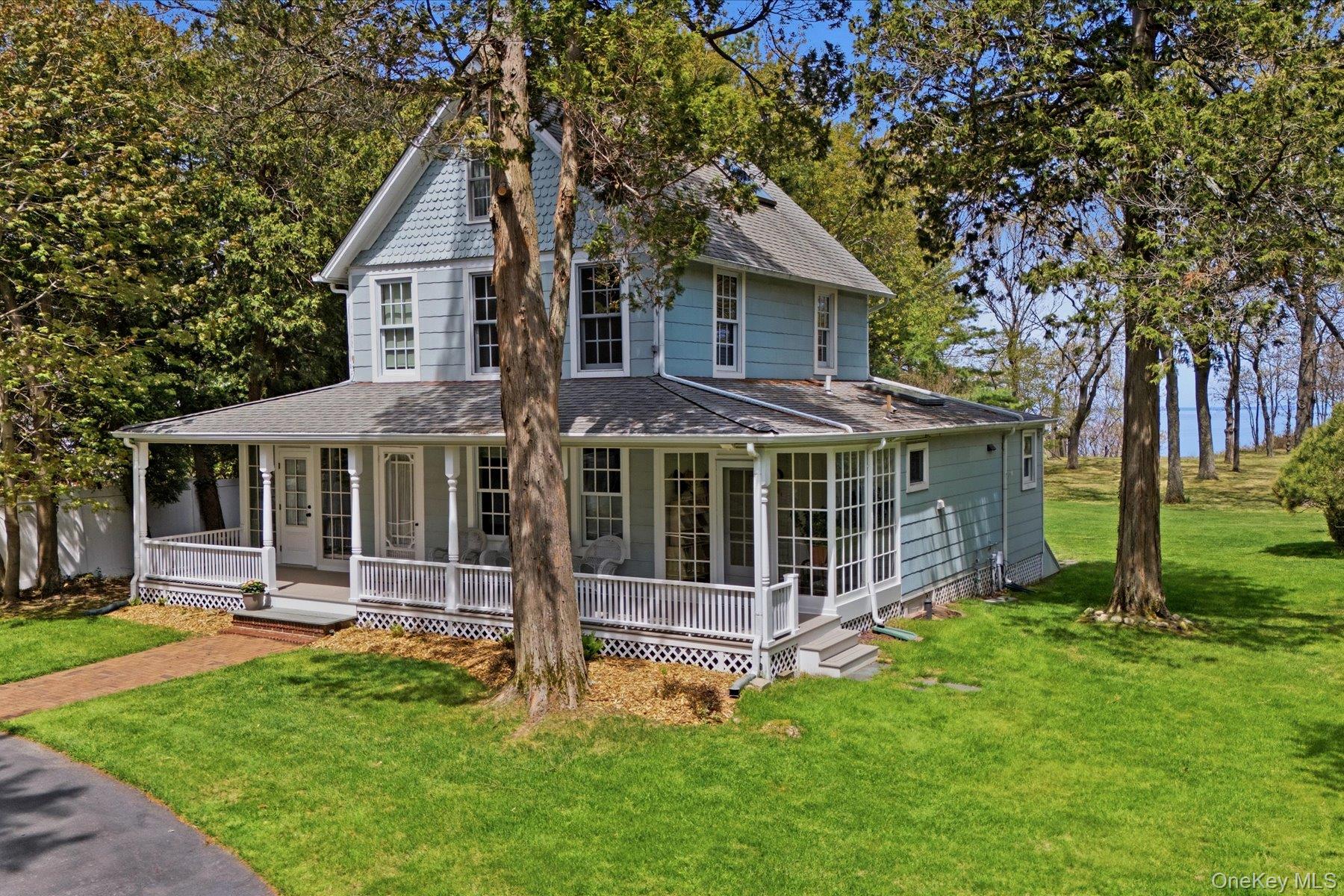 2850 & 2856 N Wading River Road Property Photo 1