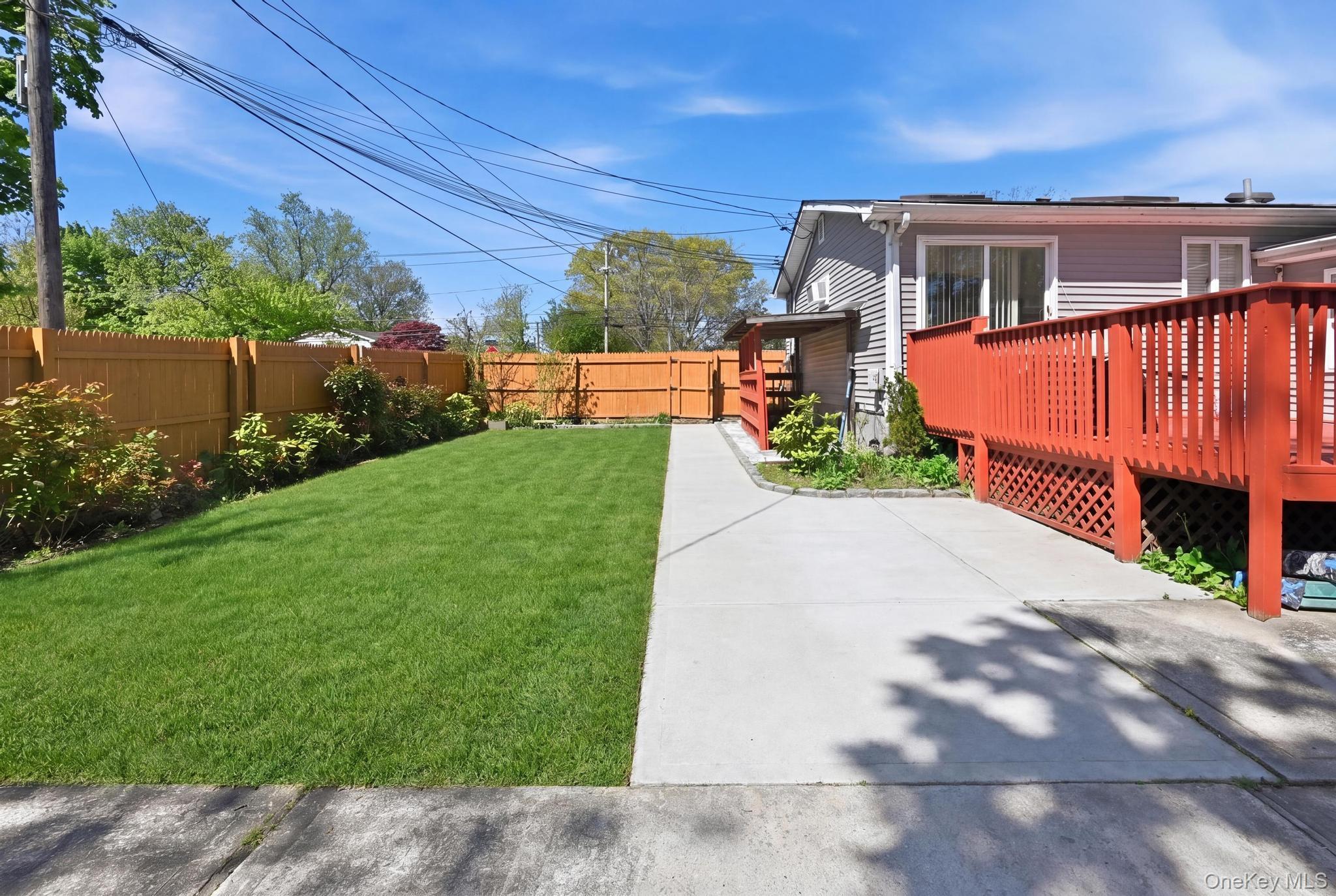 683 Broadway Property Photo 13