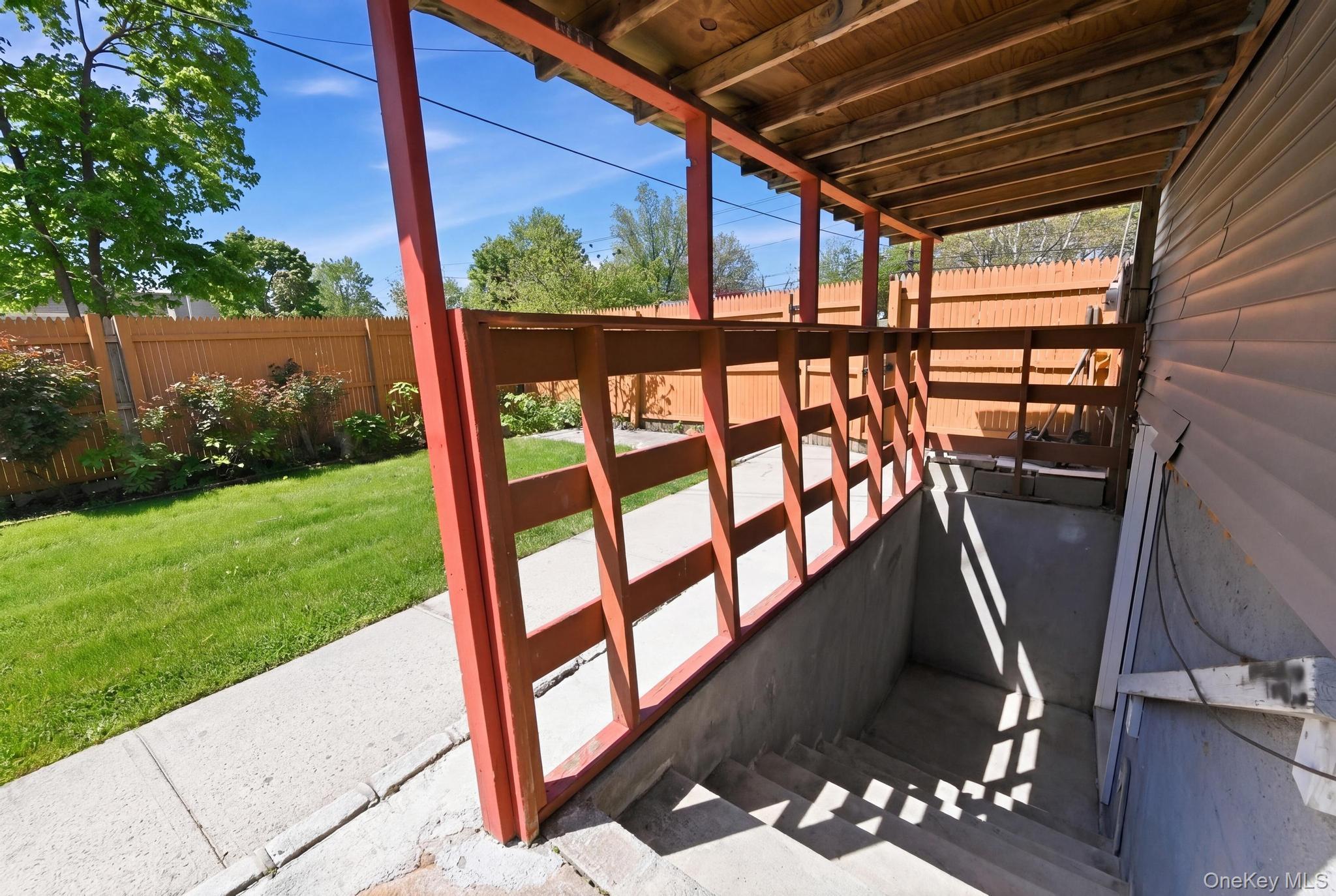 683 Broadway Property Photo 14