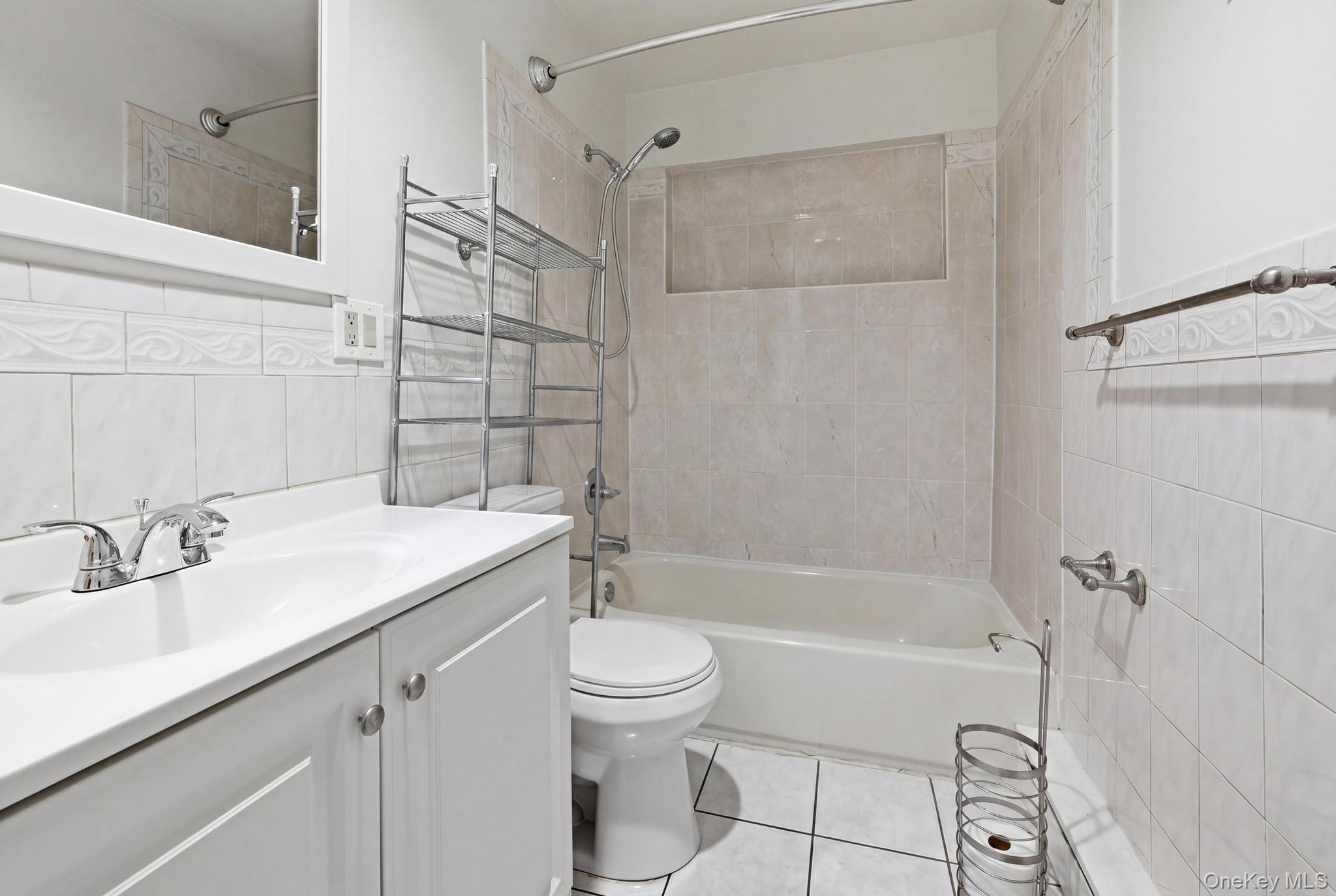 683 Broadway Property Photo 27