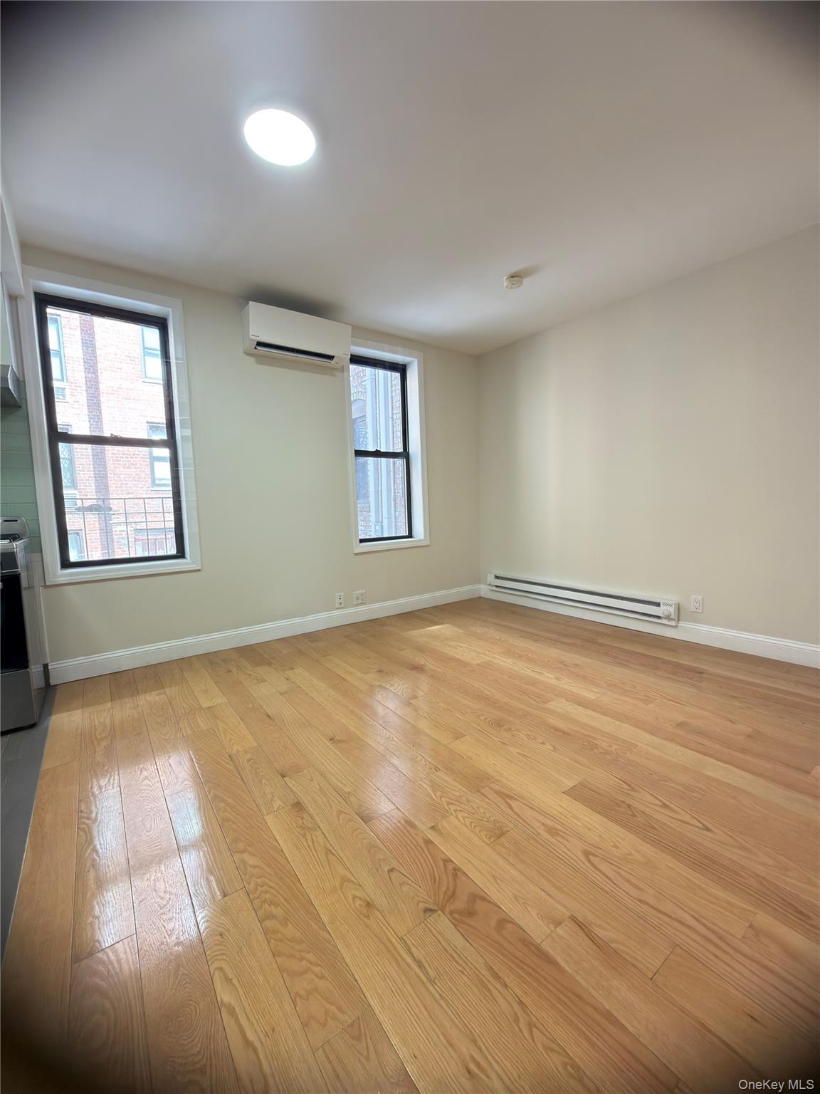 132-20 Sanford Avenue 2d Property Photo 4