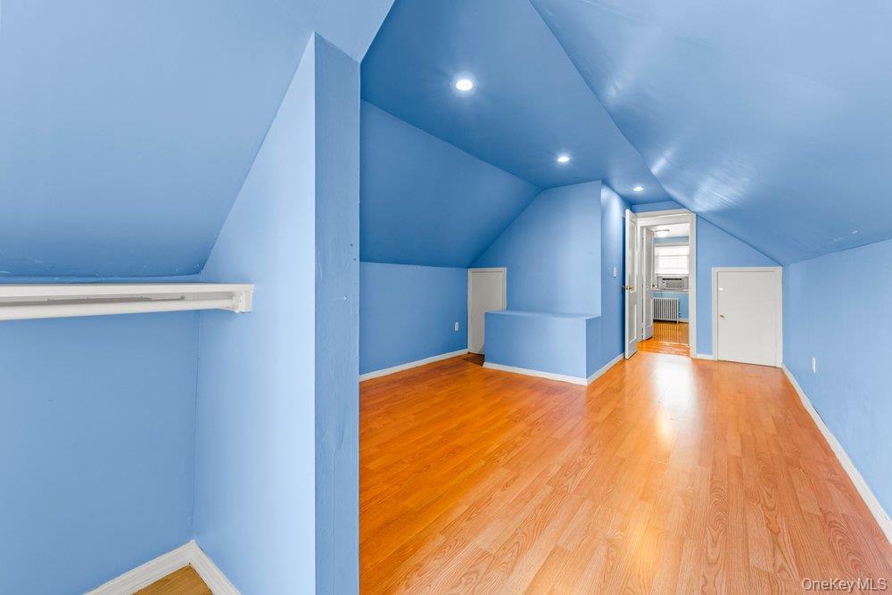 134 E Dover Street Property Photo 23