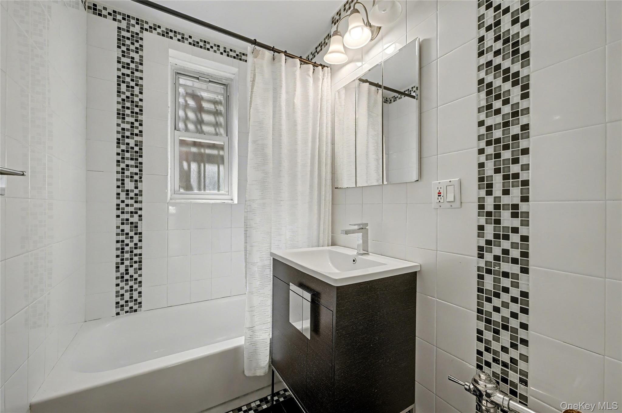 800 Ocean Parkway 1p Property Photo 6