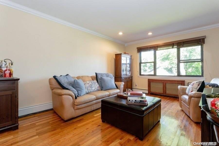 1213 E Broadway B24 Property Photo 6