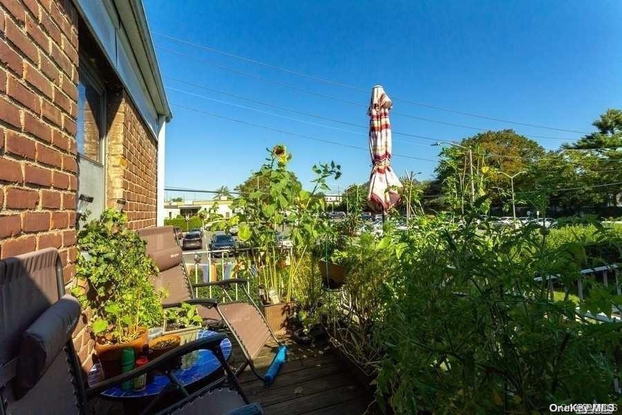 1213 E Broadway B24 Property Photo 22