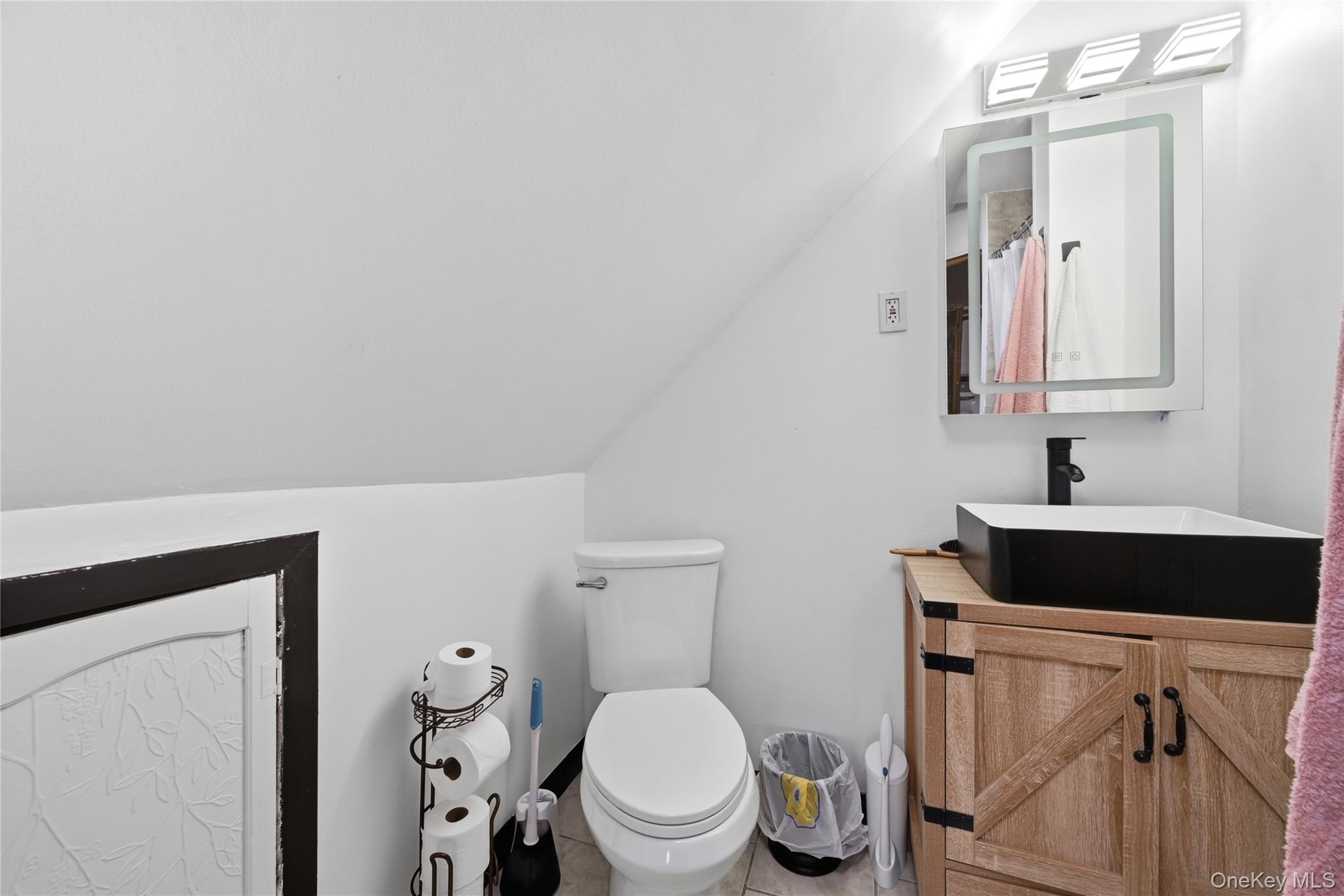 2 Tallow Lane Property Photo 17