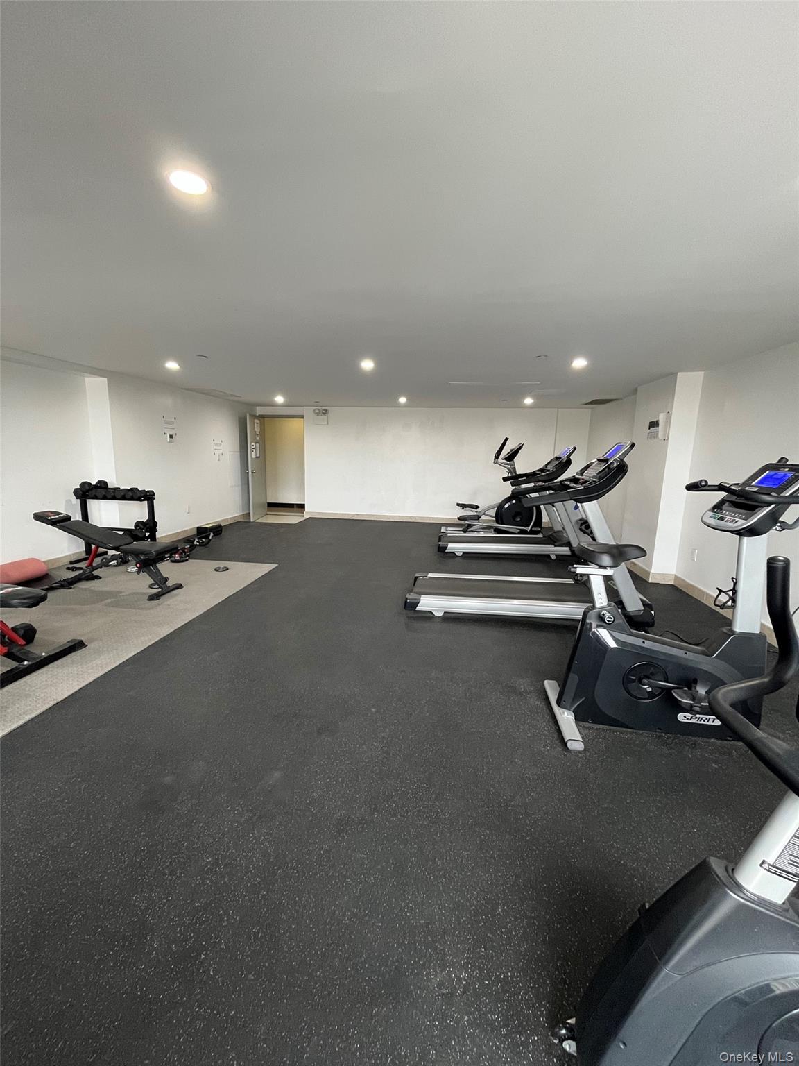 7065 Queens Boulevard 6l Property Photo 17