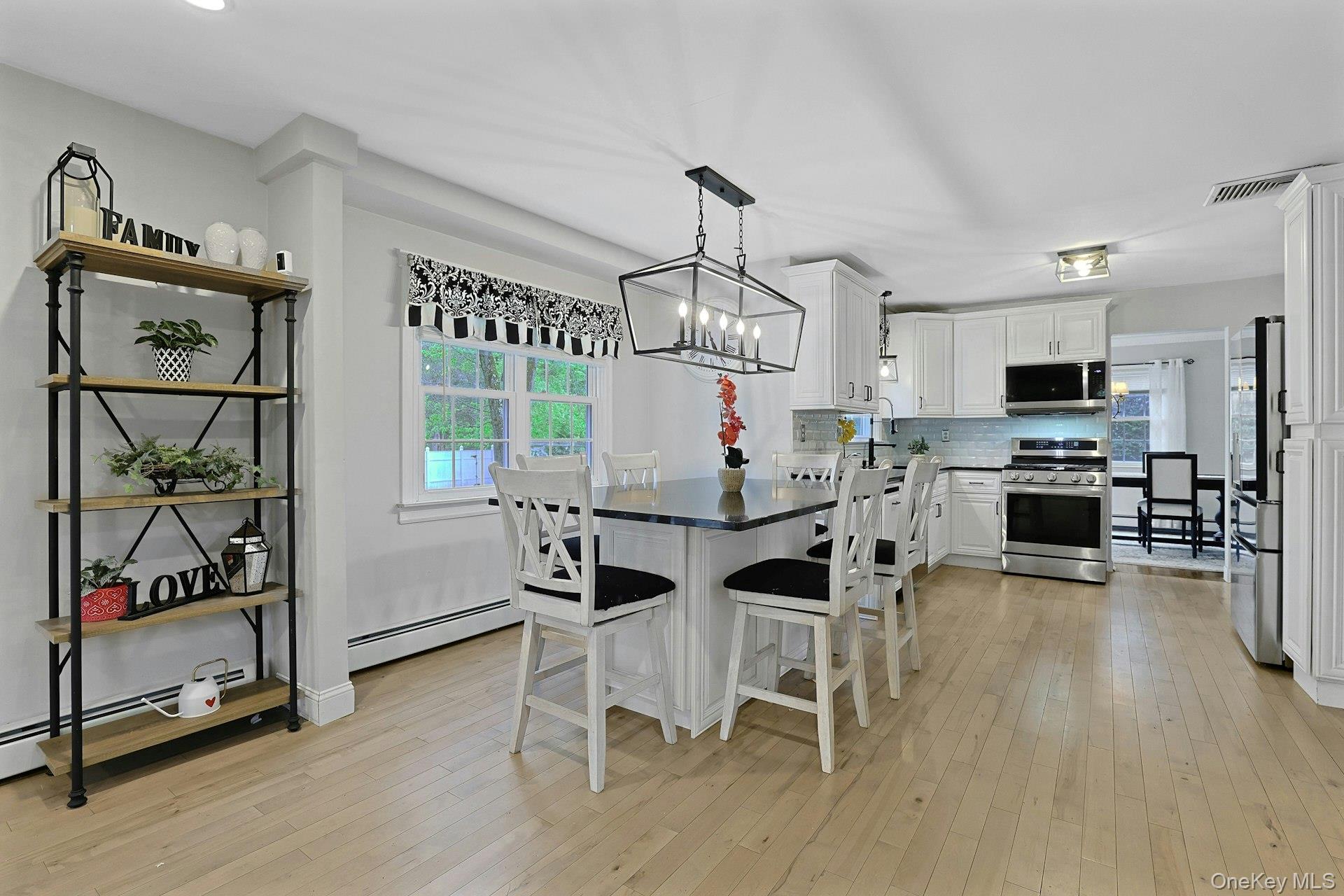6 Mendolia Court Property Photo 13