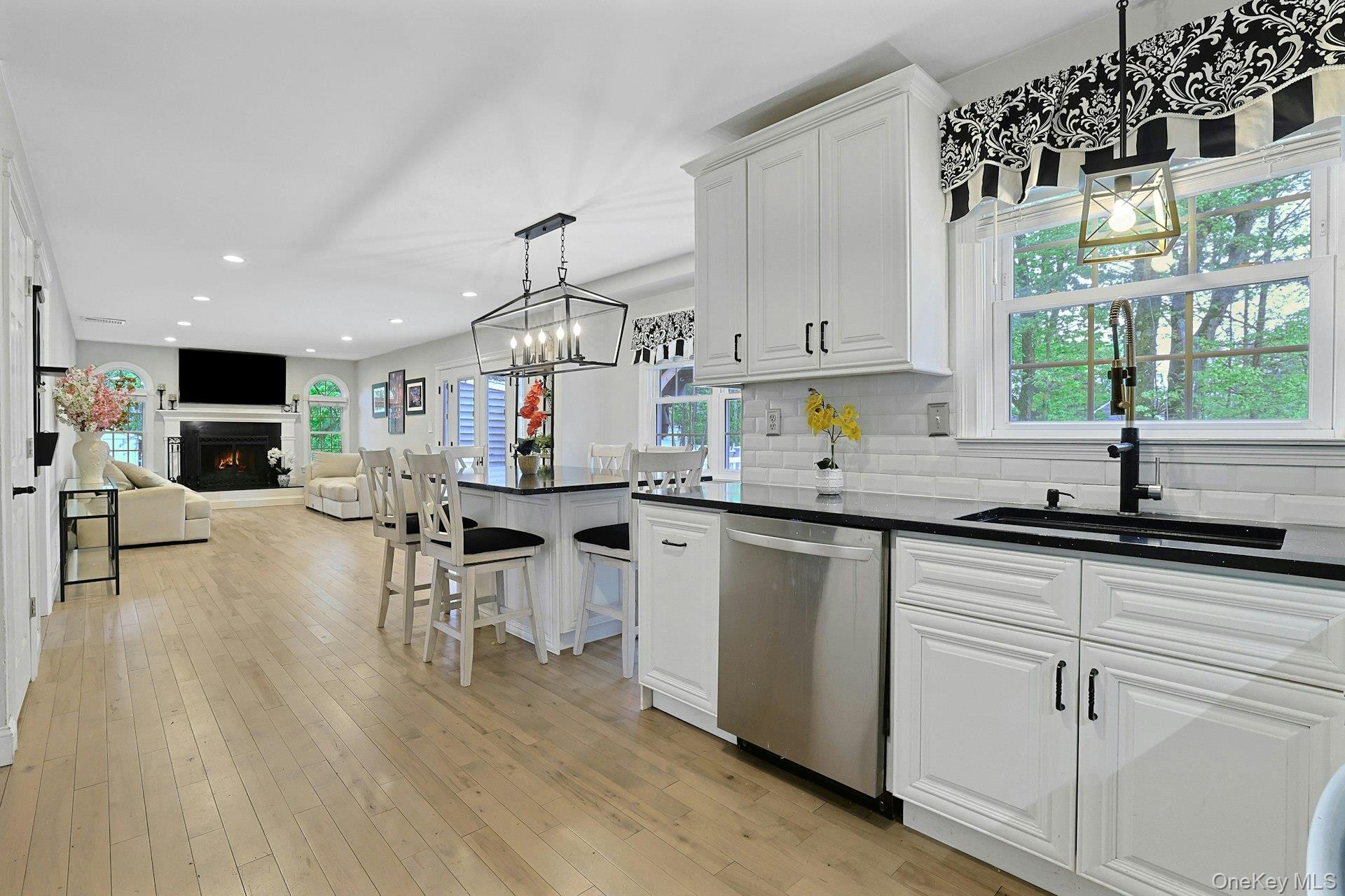 6 Mendolia Court Property Photo 15