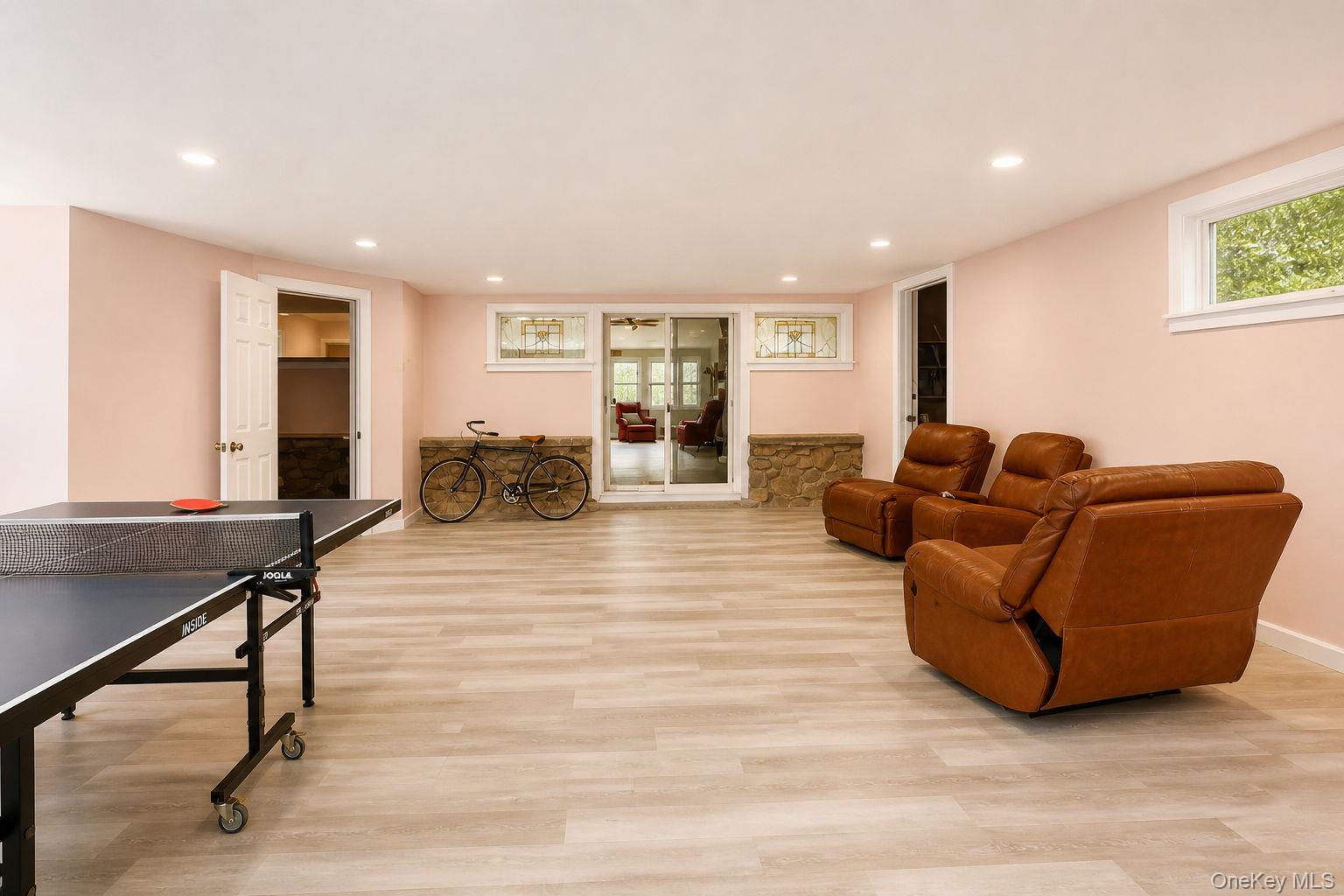 1 Warwick Place Property Photo 11