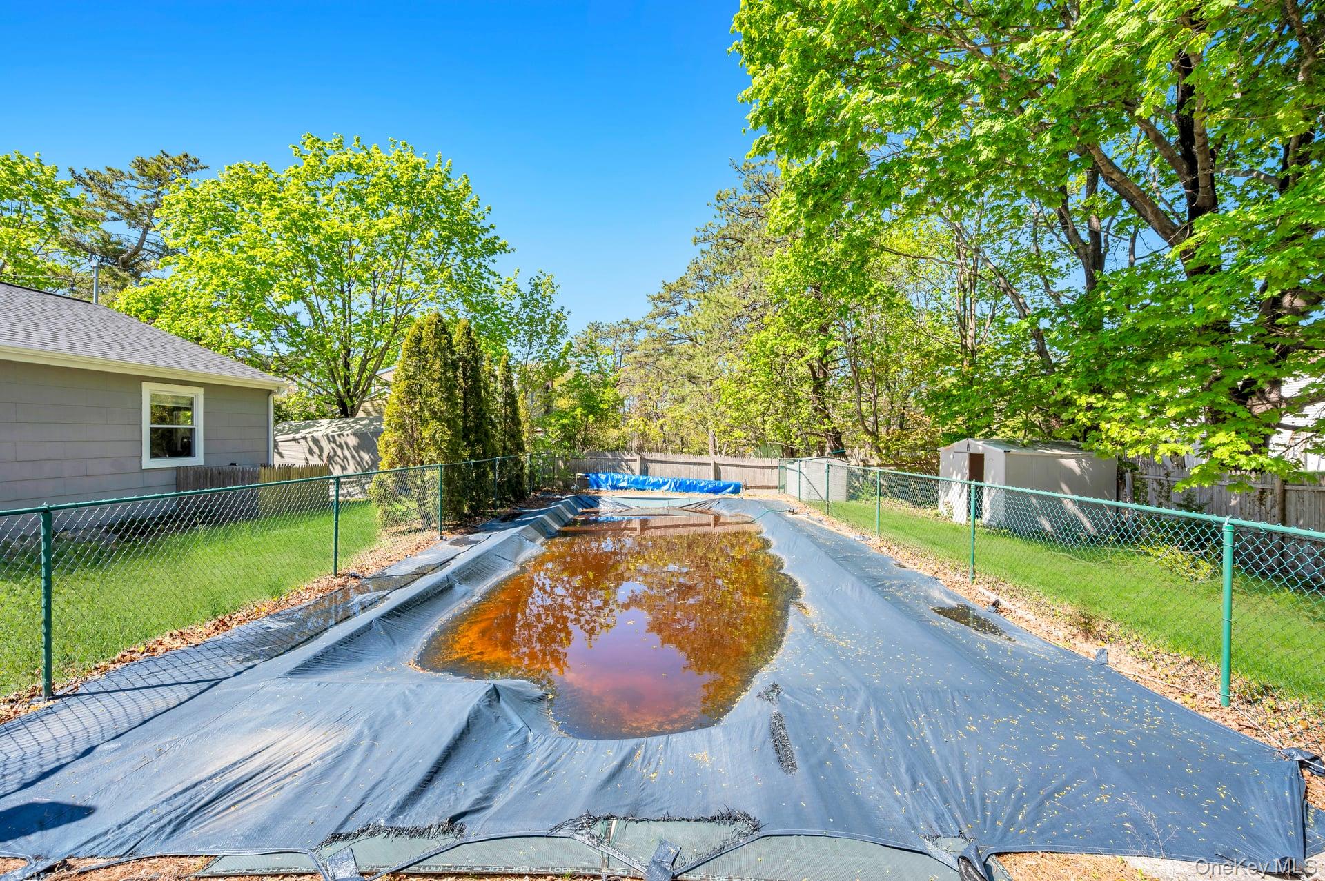 729 Ent Avenue Property Photo 8