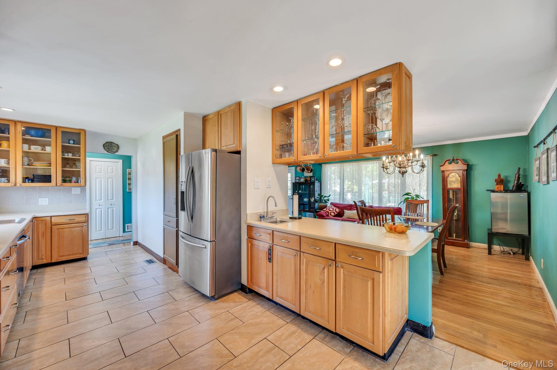 729 Ent Avenue Property Photo 15