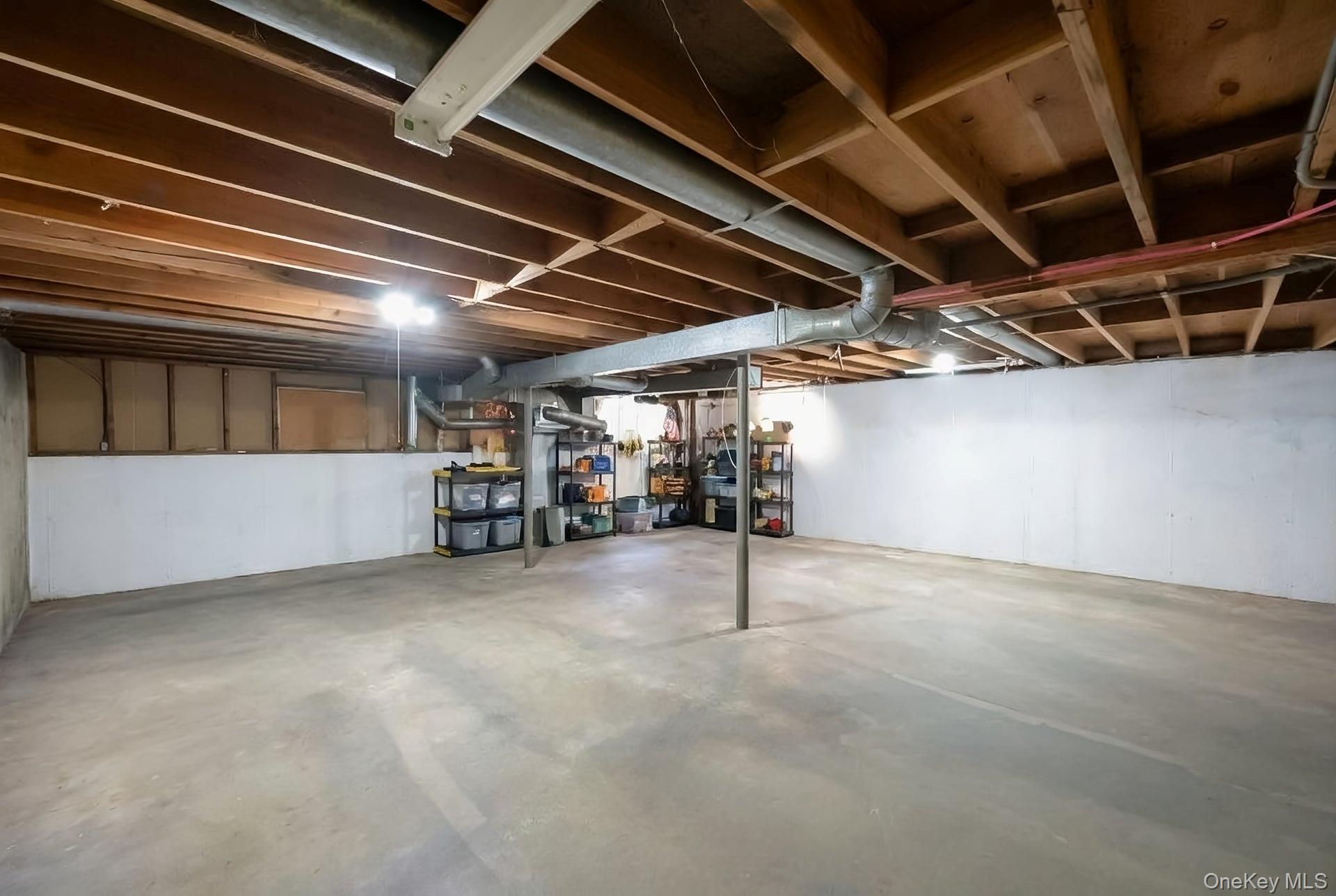 729 Ent Avenue Property Photo 36