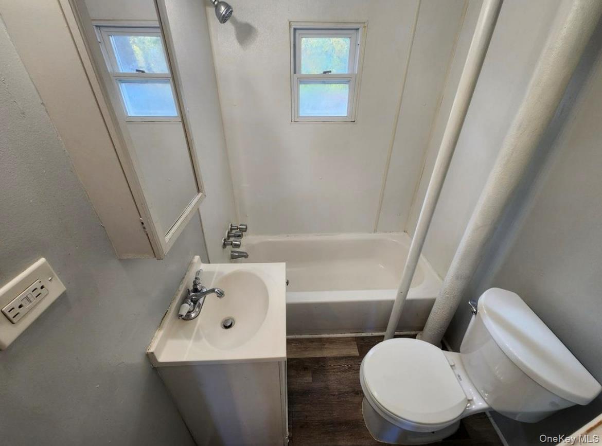 6 Zimmer Avenue Property Photo 10