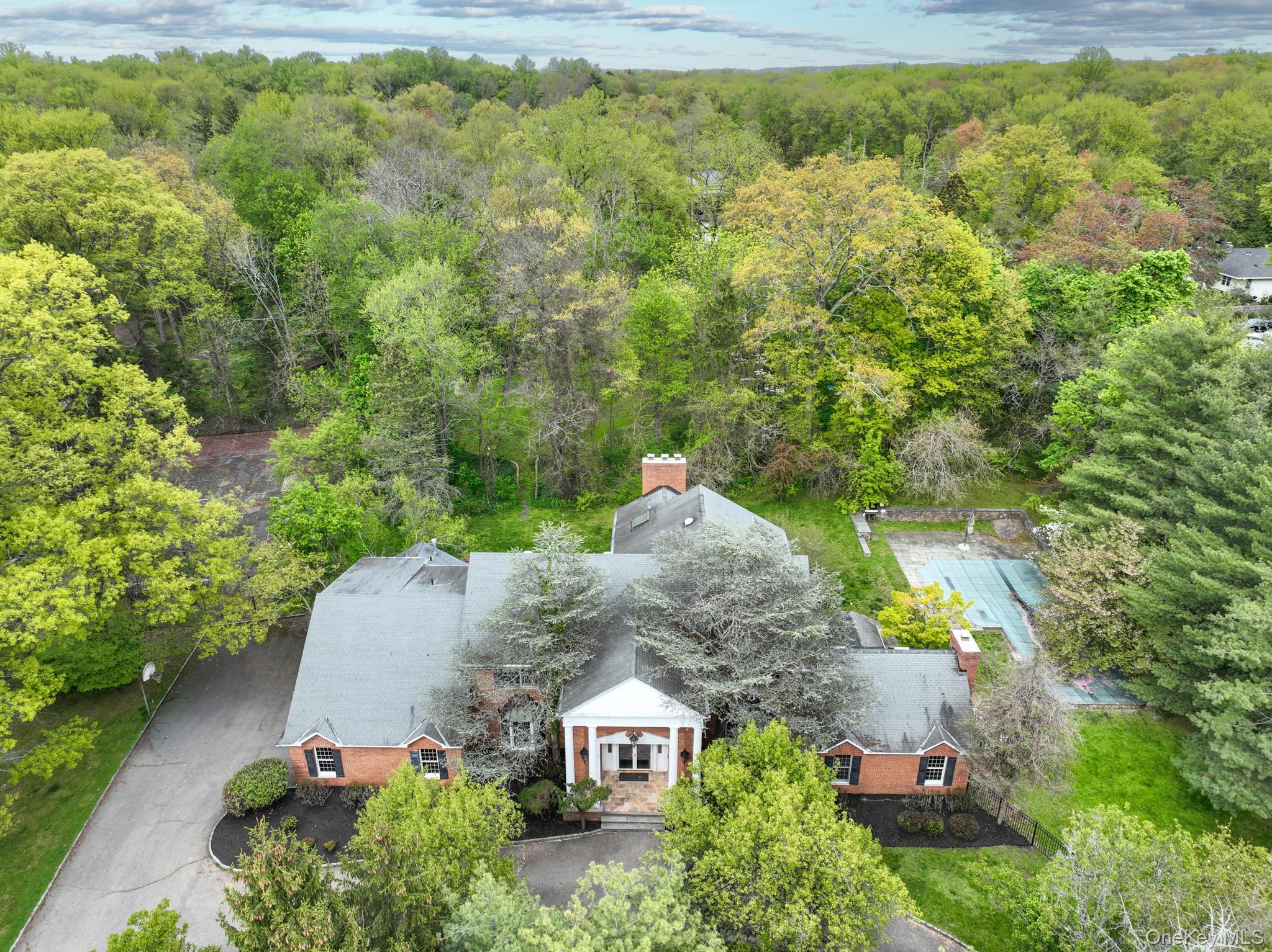 7 Post Lane Property Photo 1