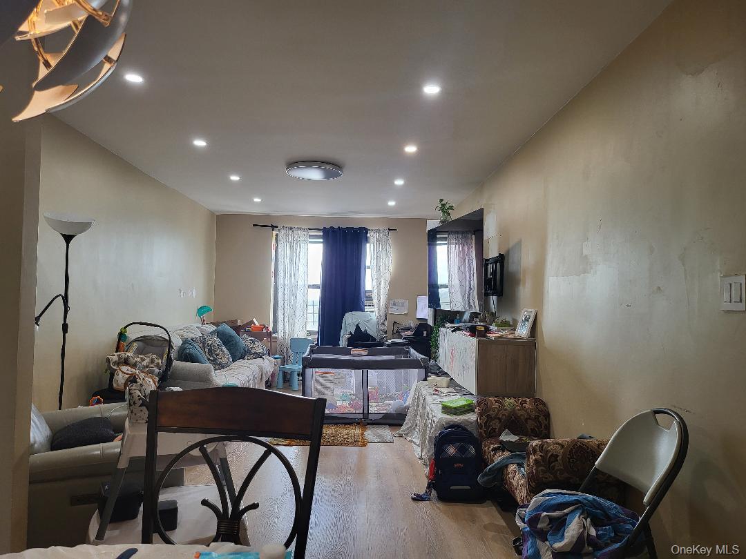 202-35 Foothill Avenue A42 Property Photo 2