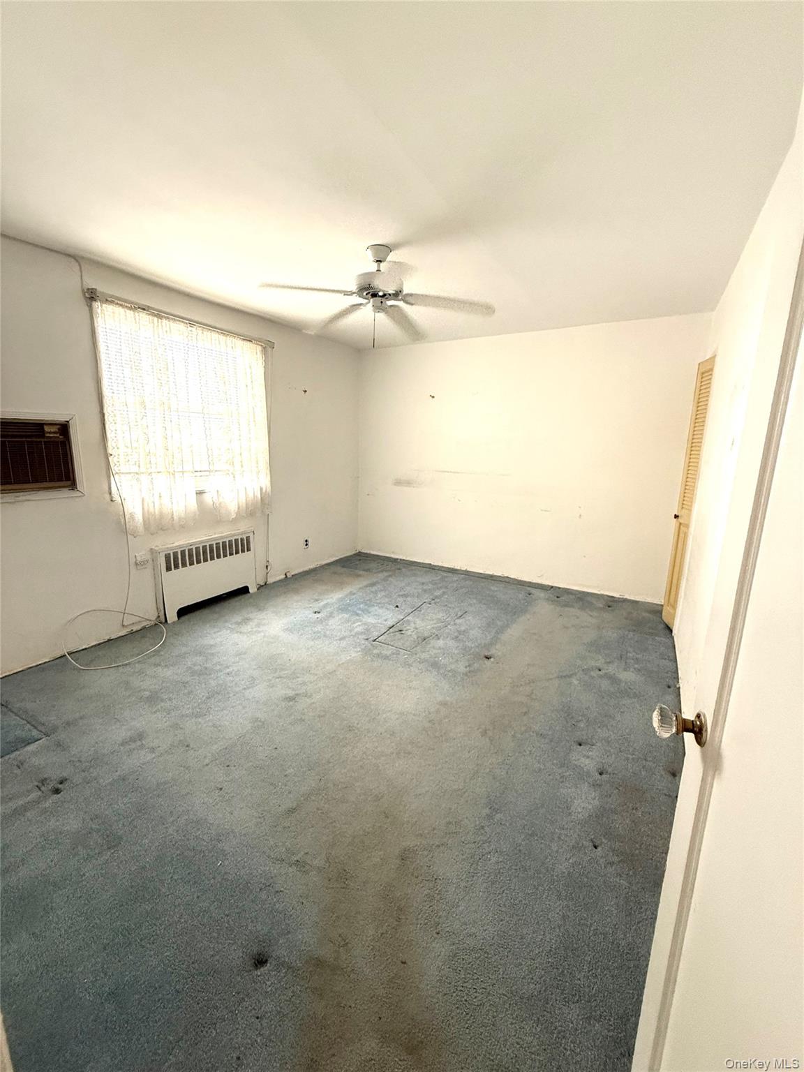 25216 63 Avenue 4-1340 Property Photo 6