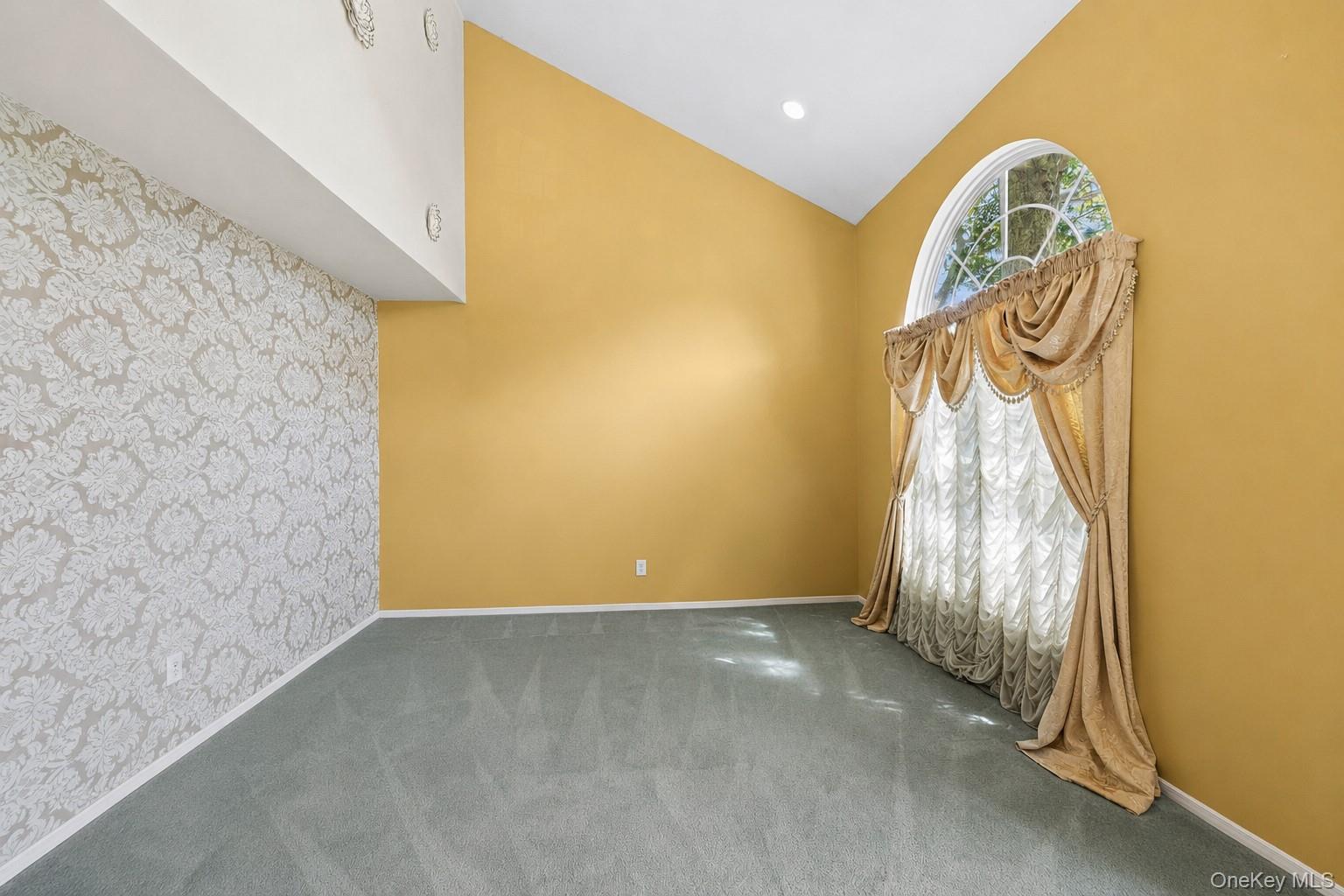 16 Winterberry Drive Property Photo 12