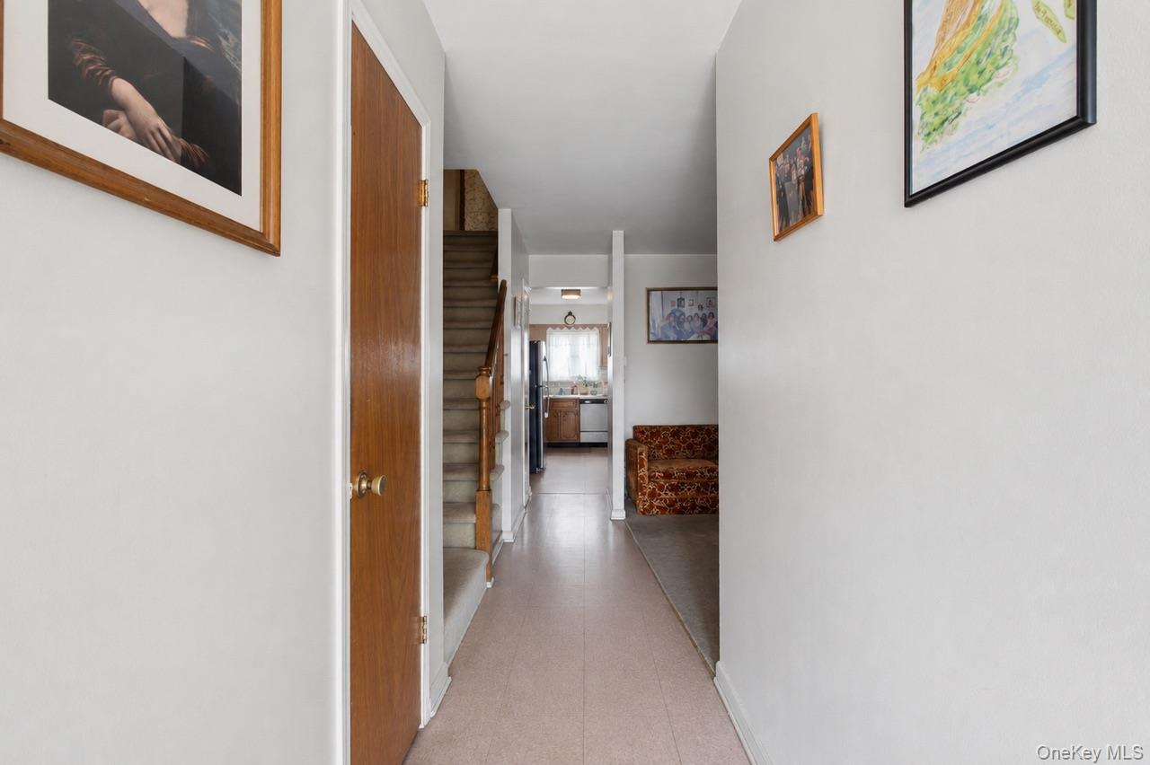 1056 Swinton Avenue Property Photo 3