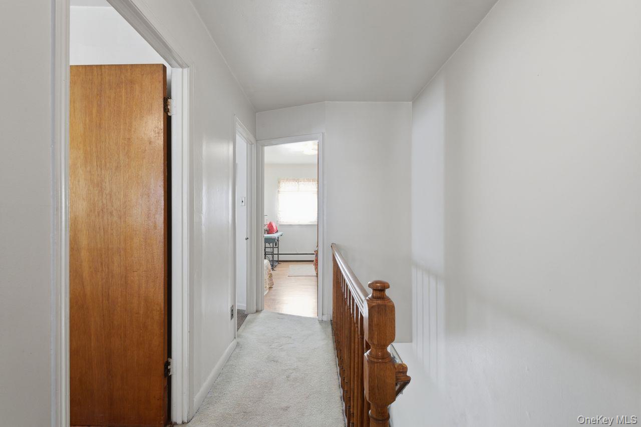 1056 Swinton Avenue Property Photo 10