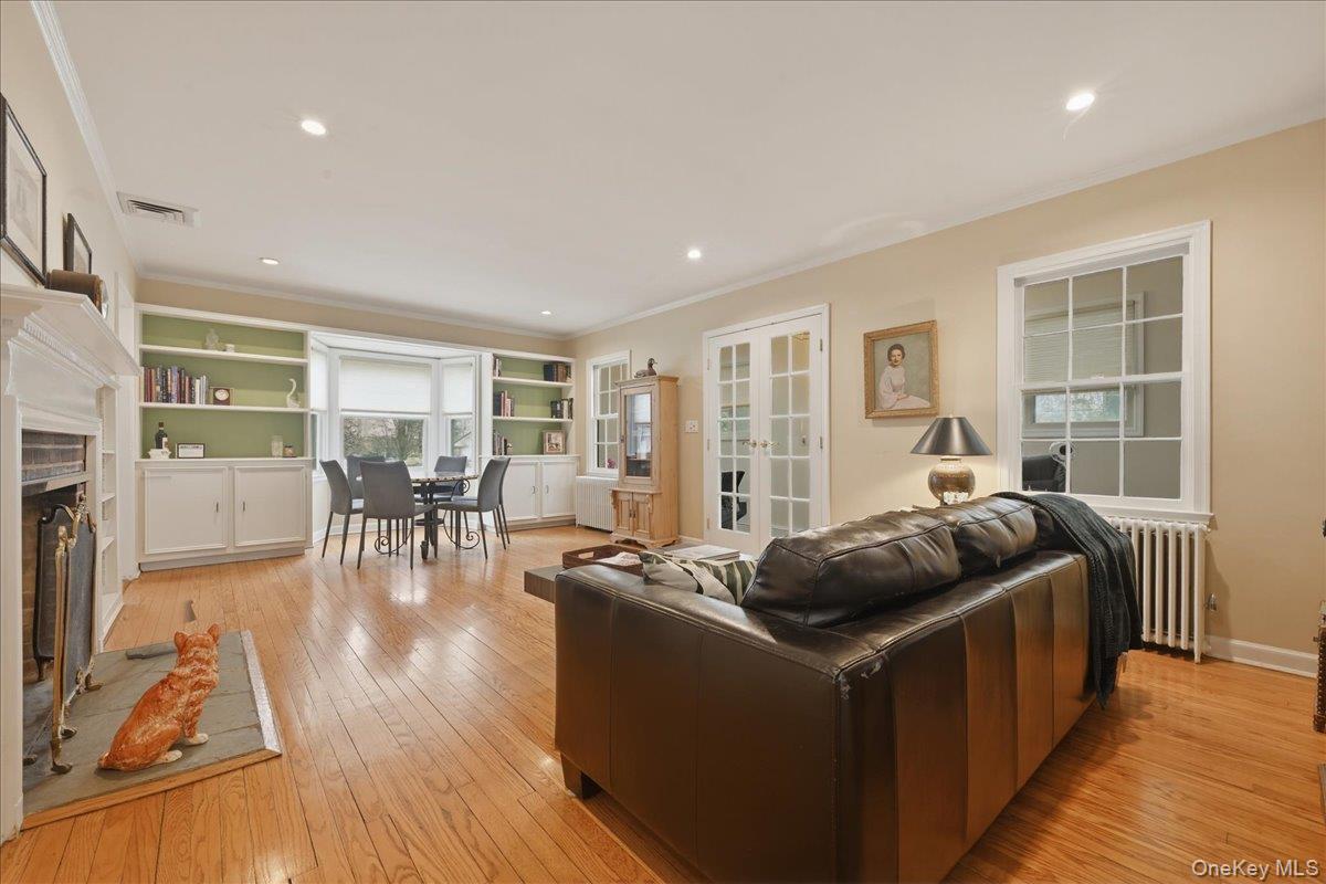 163 Elm Street Property Photo 7