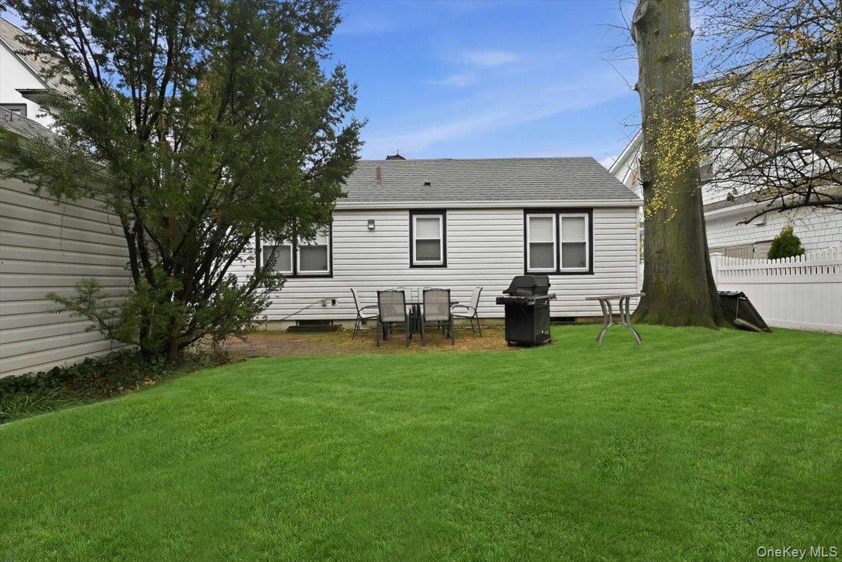 163 Elm Street Property Photo 18