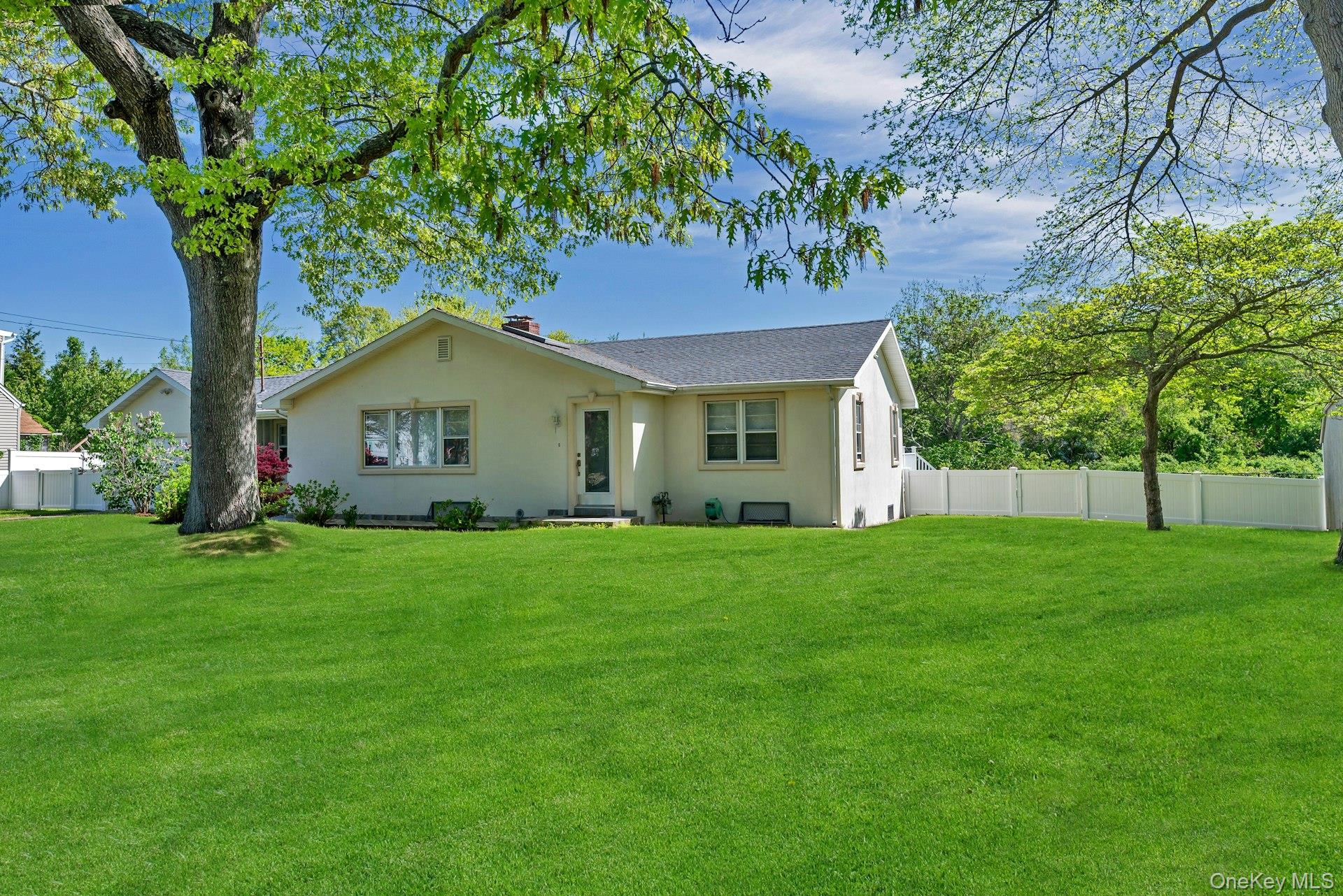 380 Clark Road Property Photo 3