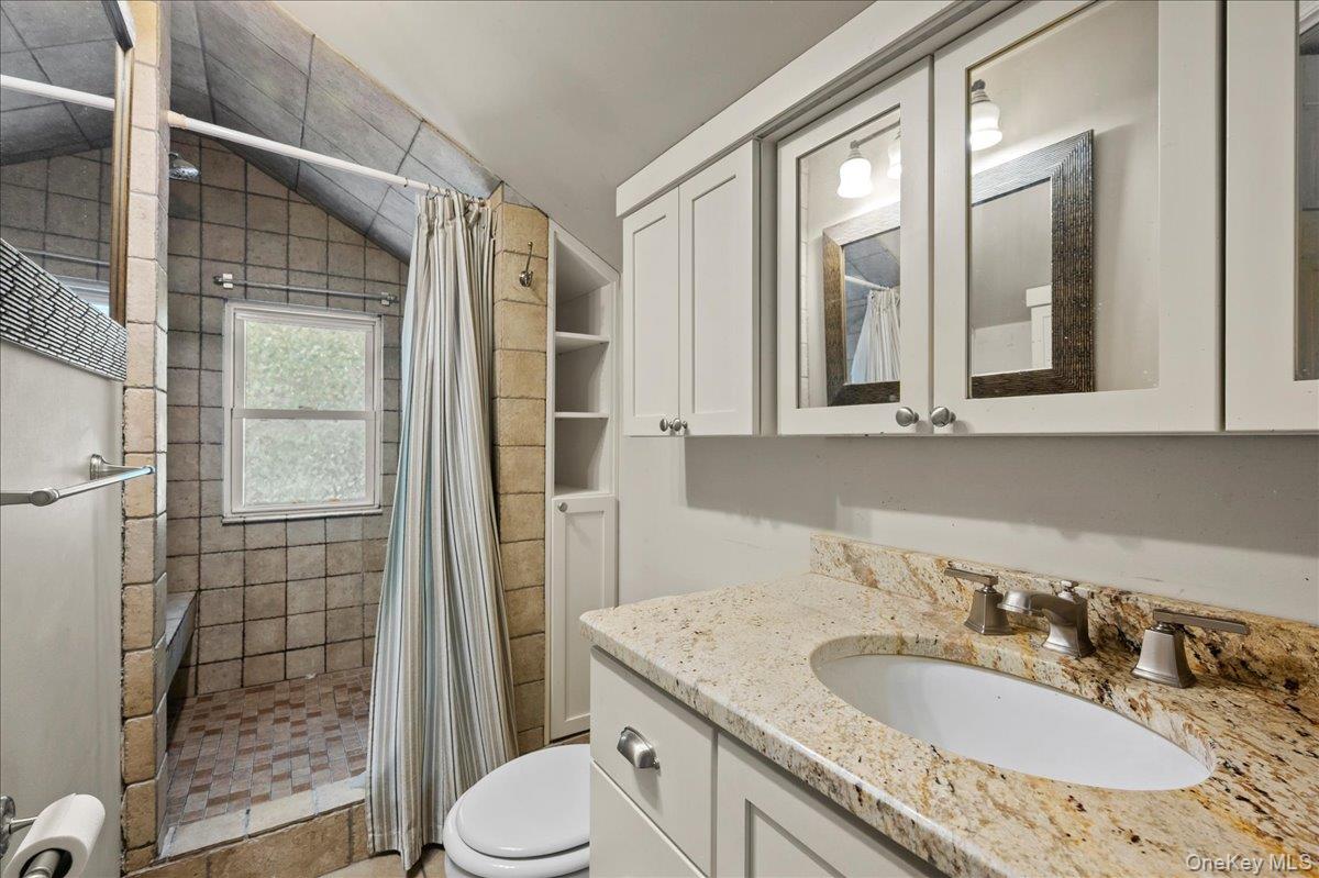 169 Dupont Avenue Property Photo 21