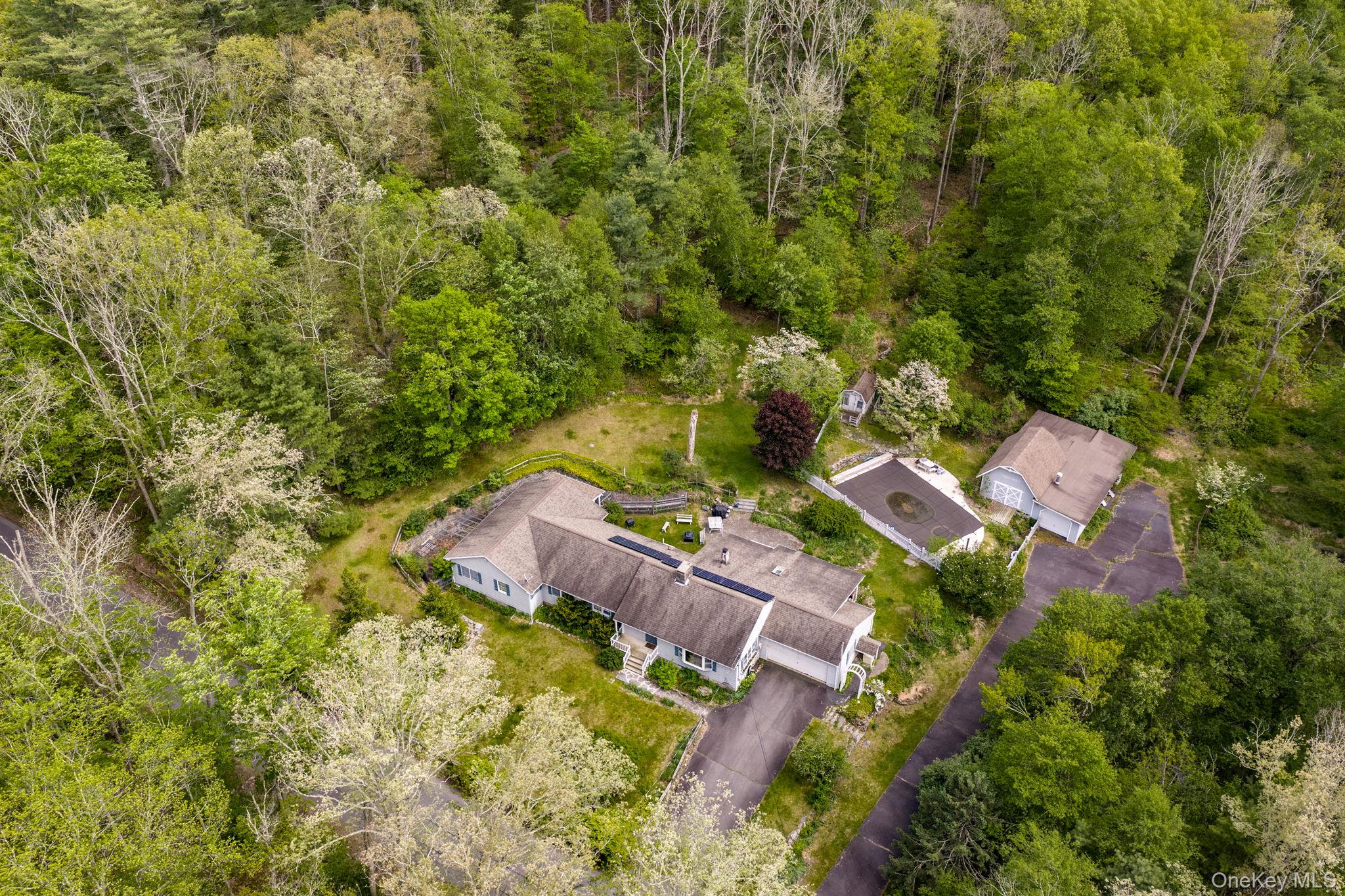 24 Boehmler Road Property Photo 1