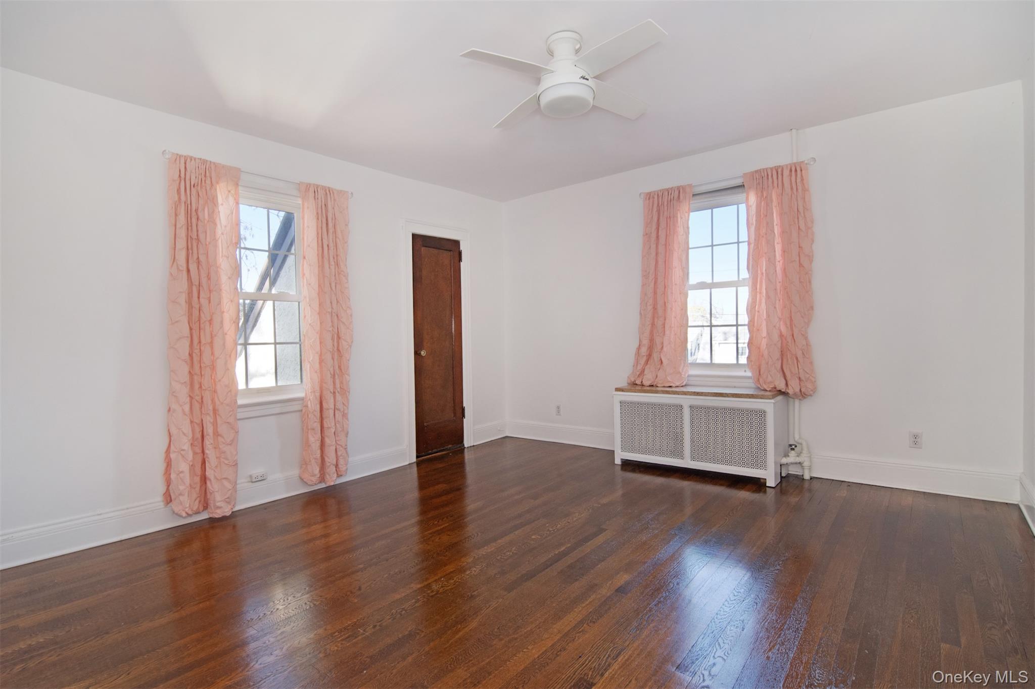 233 Kneeland Avenue Property Photo 27