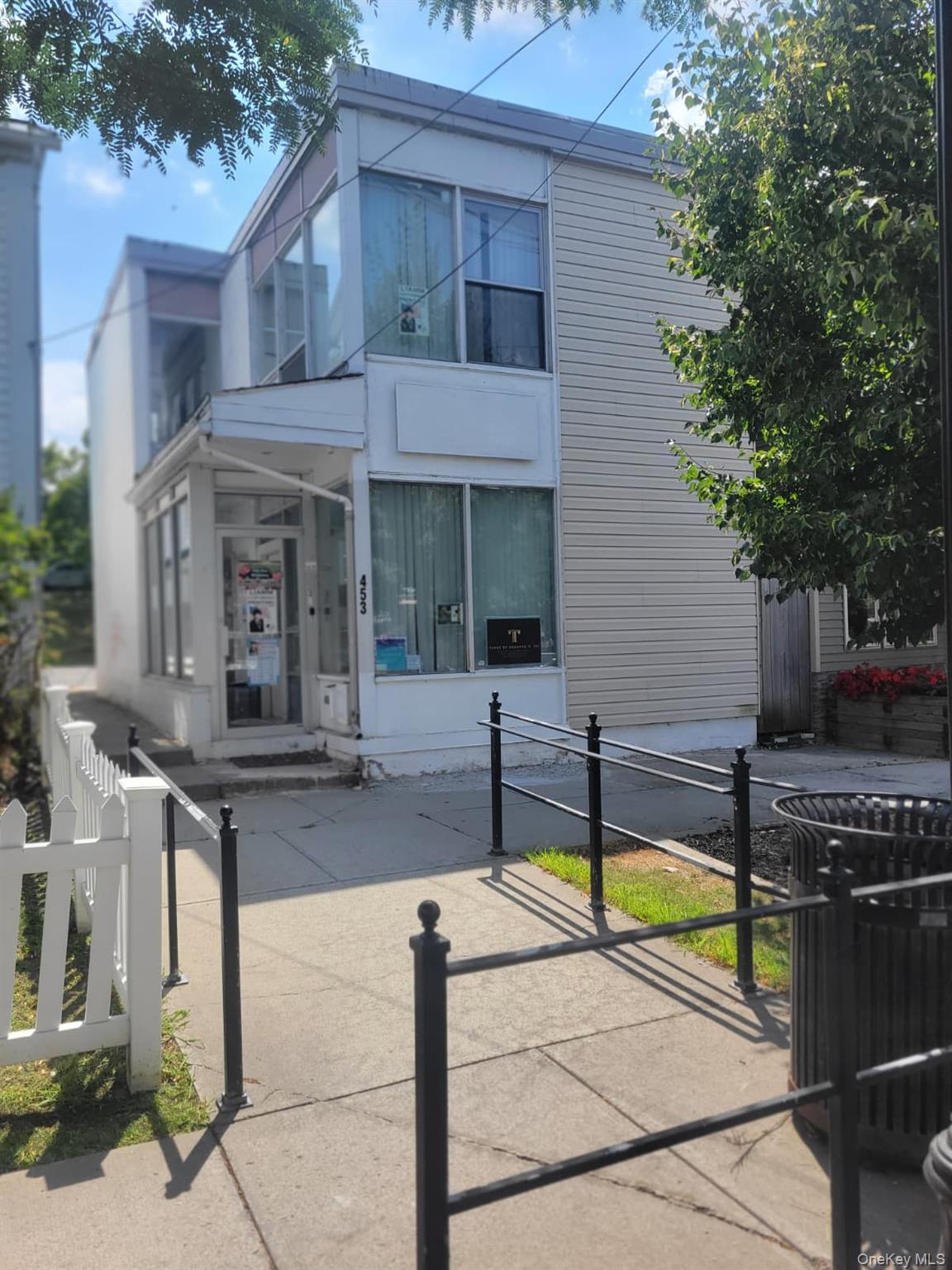 453 Broadway Property Photo 2