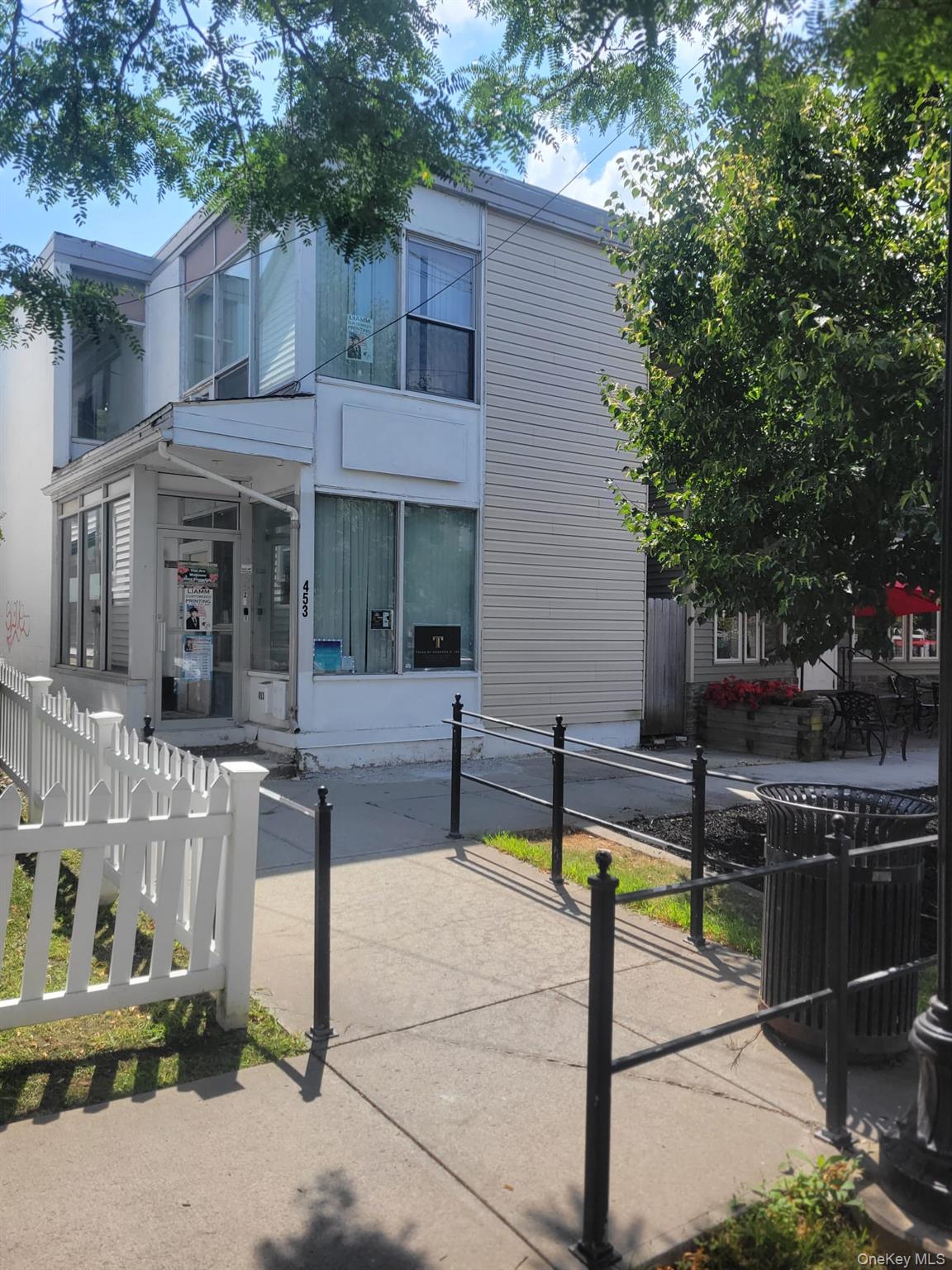 453 Broadway Property Photo 10