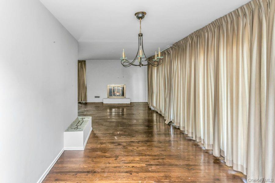 14 Central Park Road Property Photo 4