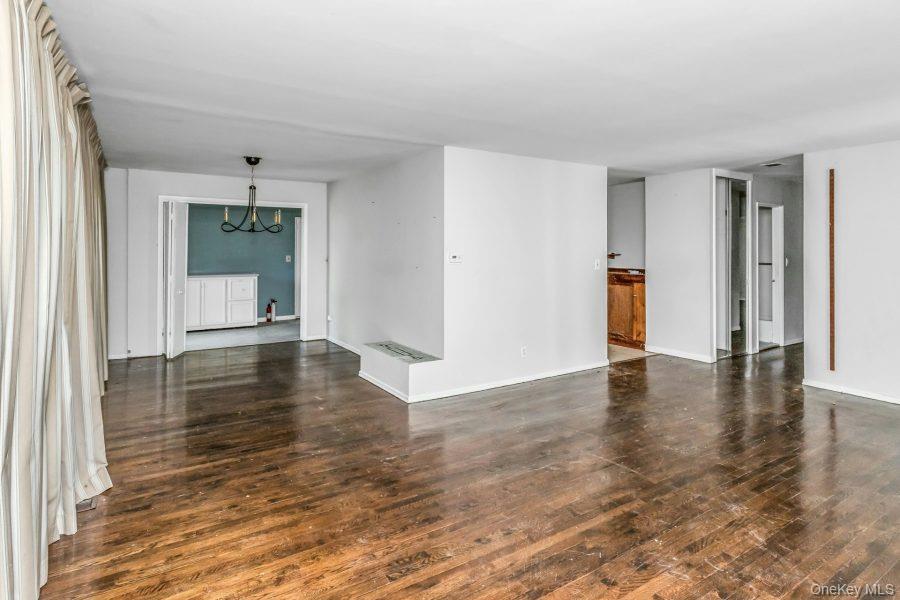 14 Central Park Road Property Photo 7