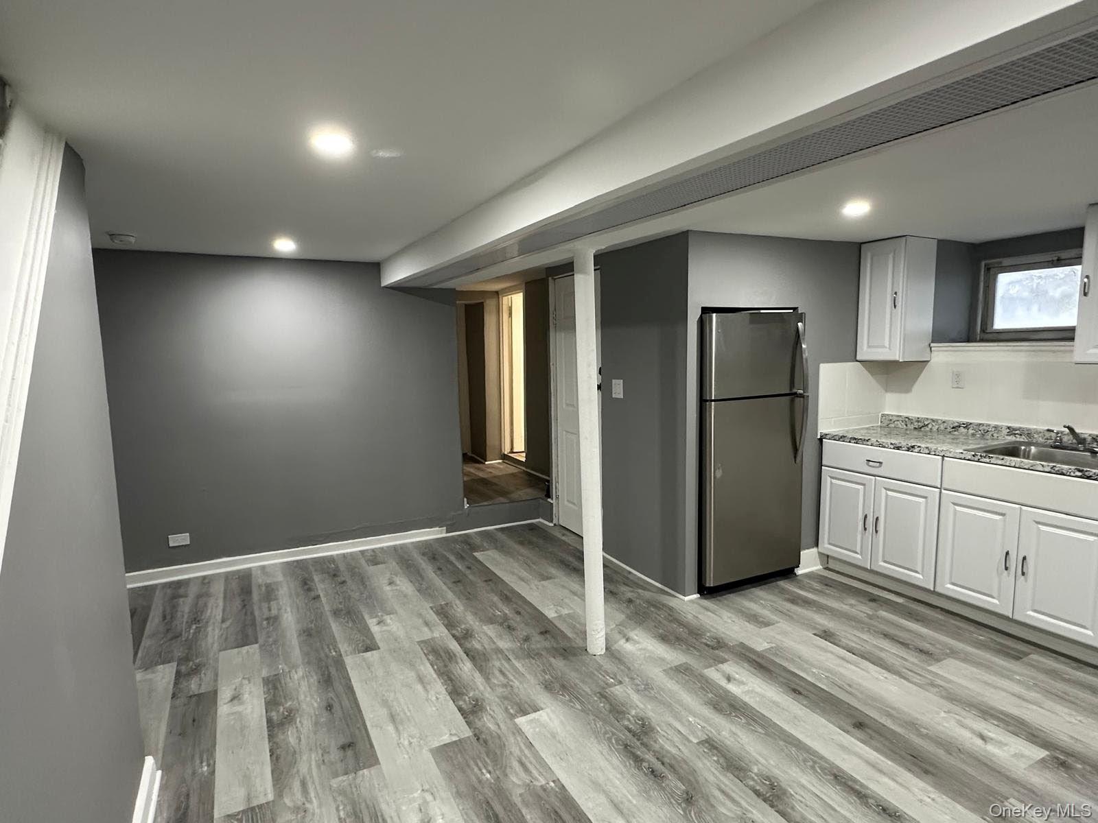 2515 Holland Avenue Property Photo 6
