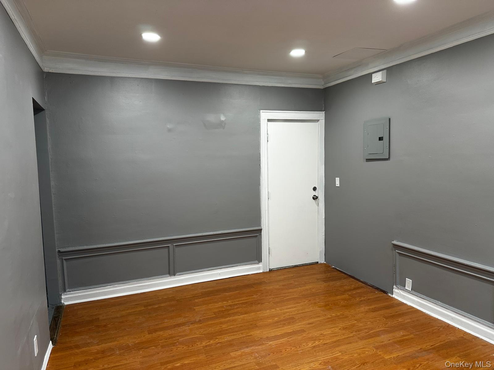 2515 Holland Avenue Property Photo 11