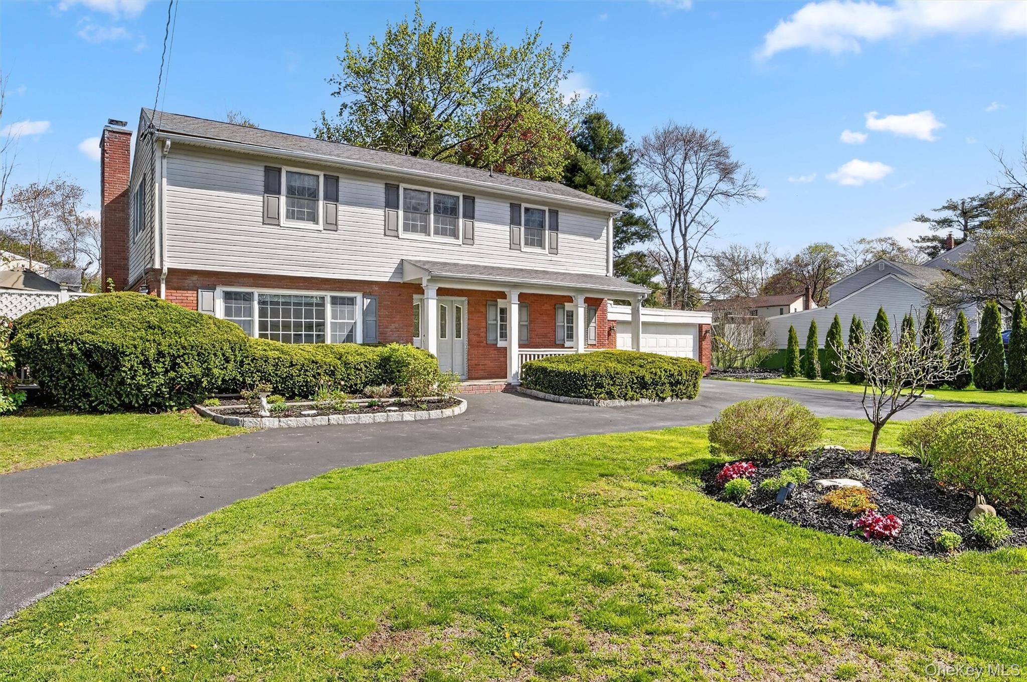 984 Fox Meadow Road Property Photo 2