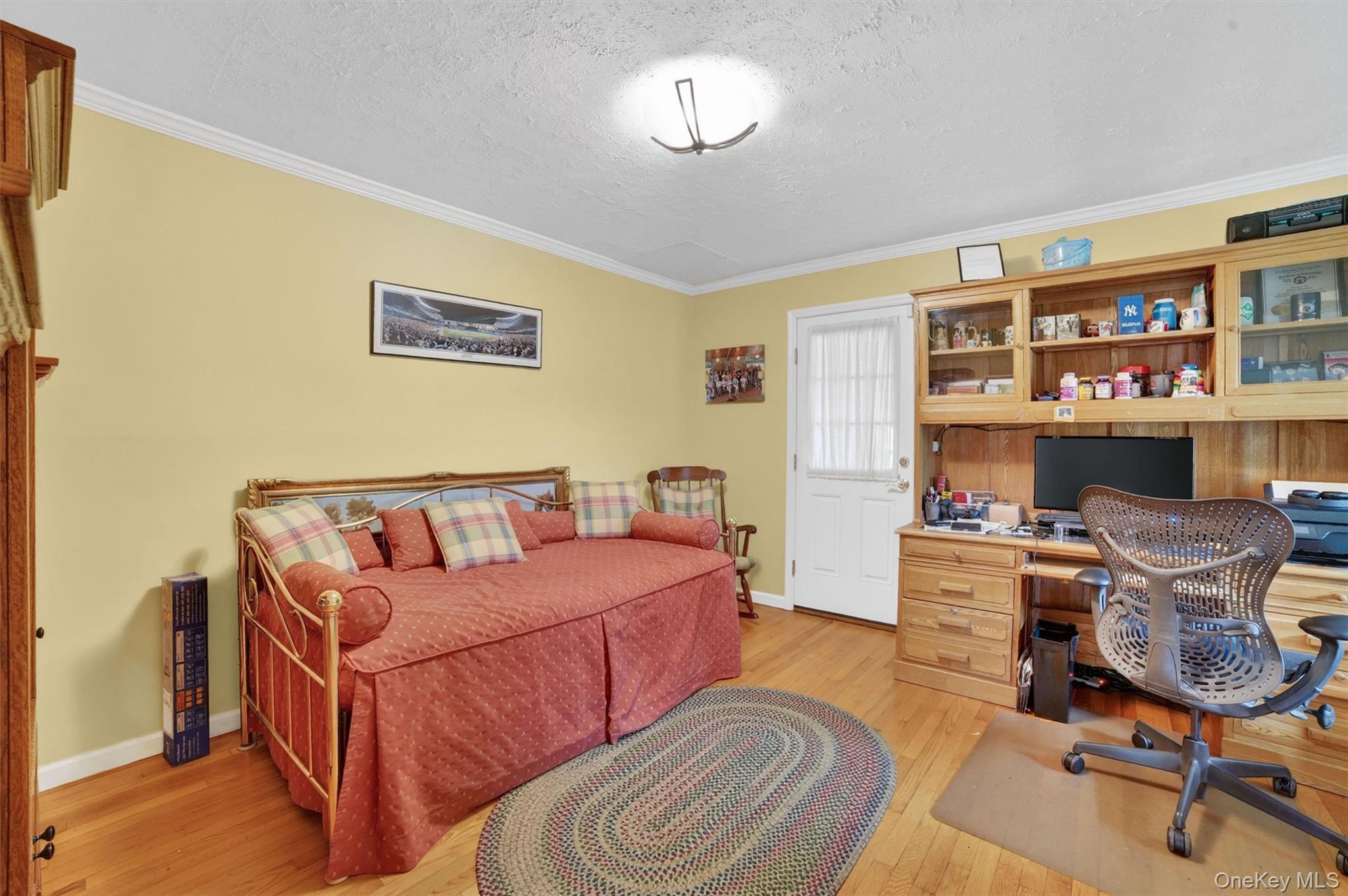 984 Fox Meadow Road Property Photo 10