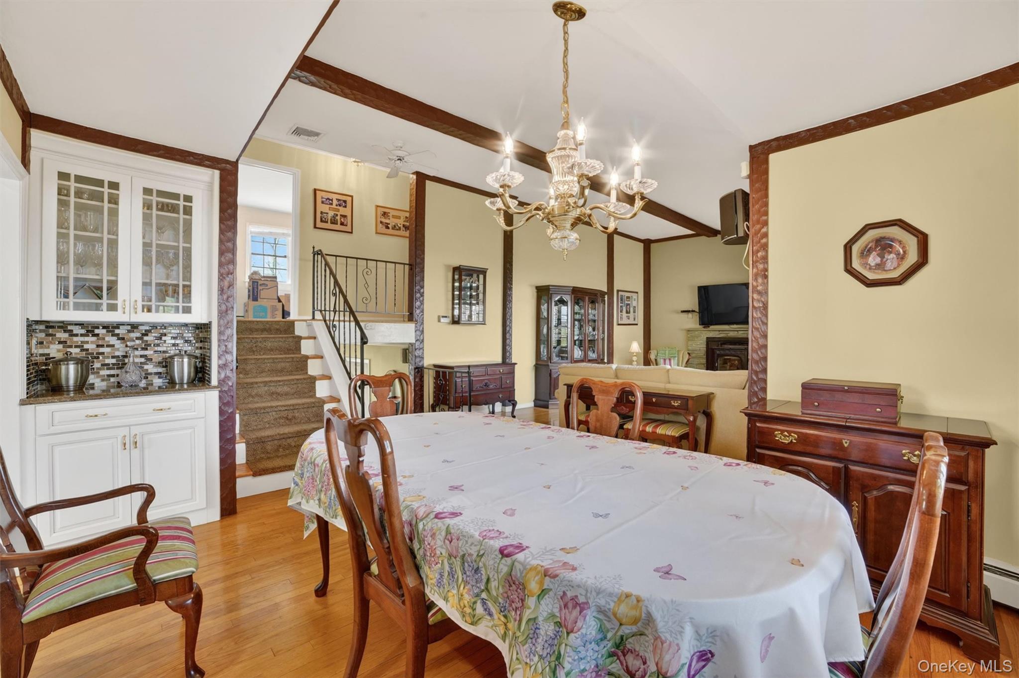 984 Fox Meadow Road Property Photo 15