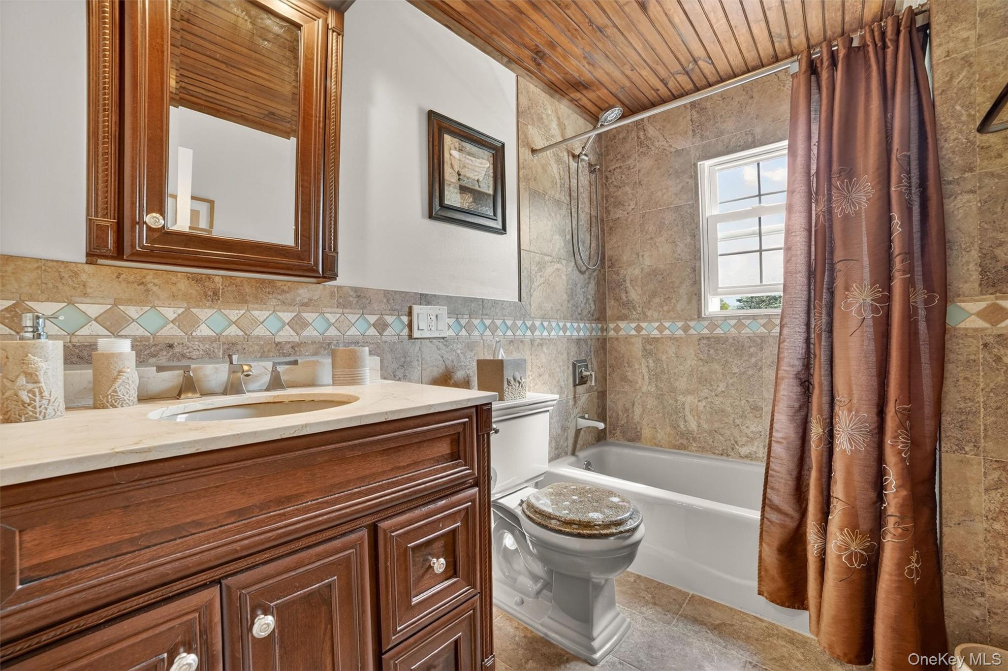984 Fox Meadow Road Property Photo 25
