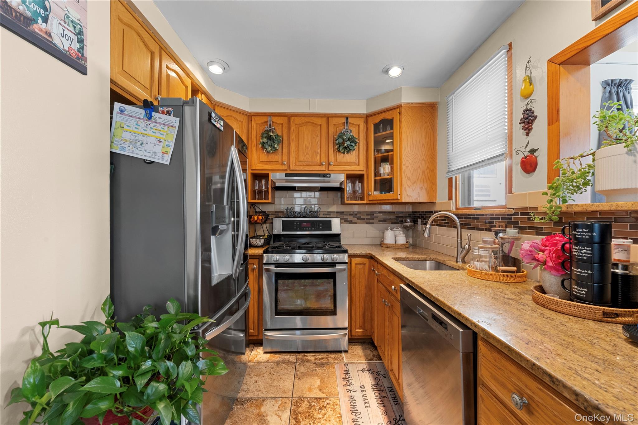 3184 Baisley Avenue Property Photo 3