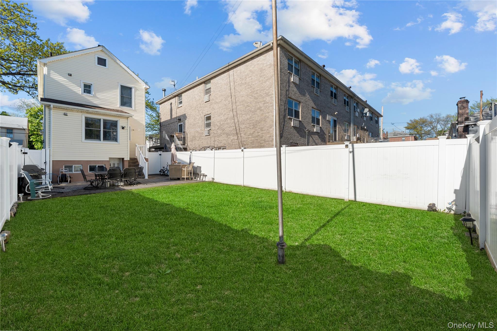 3184 Baisley Avenue Property Photo 22
