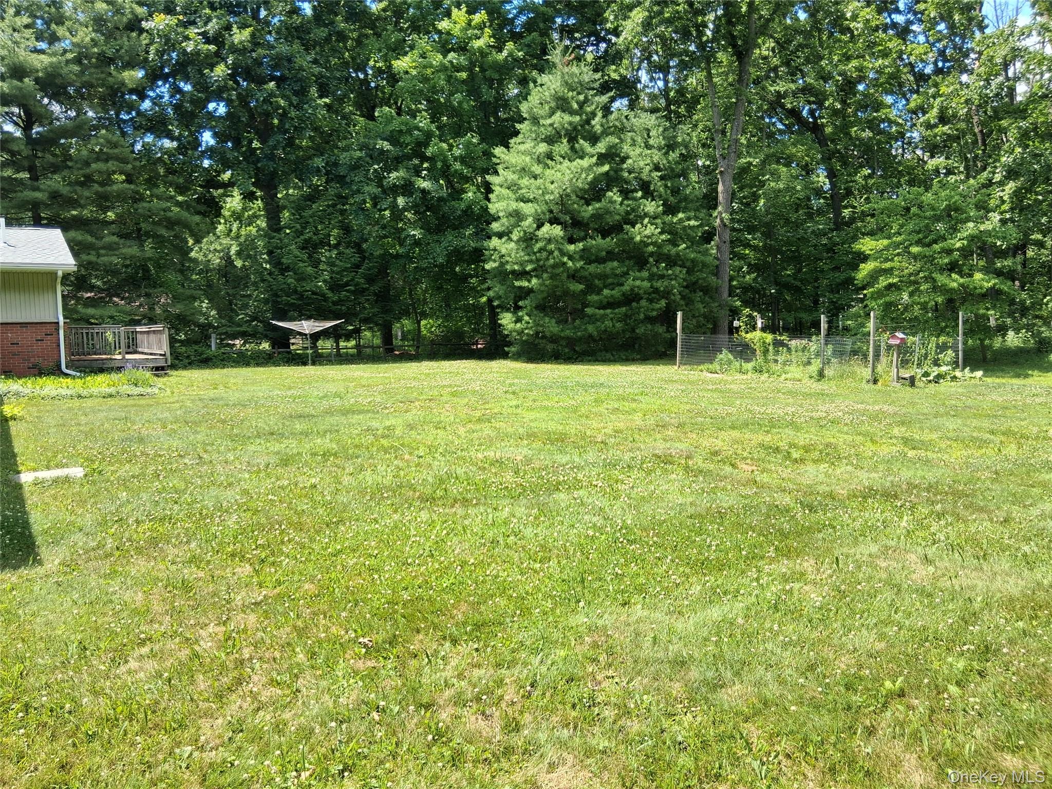 60 Stissing Avenue Property Photo 17