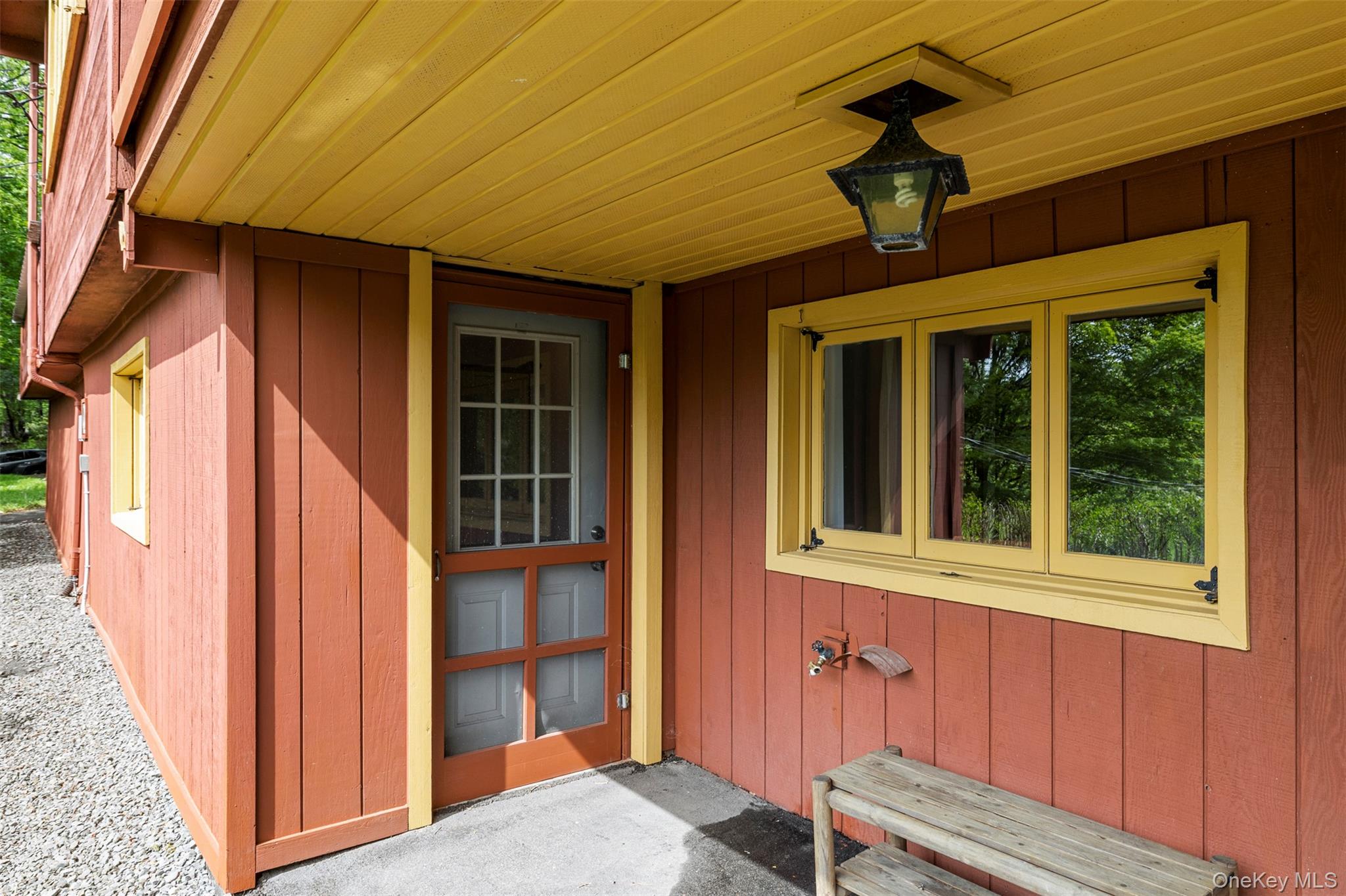 568 High Road Property Photo 4