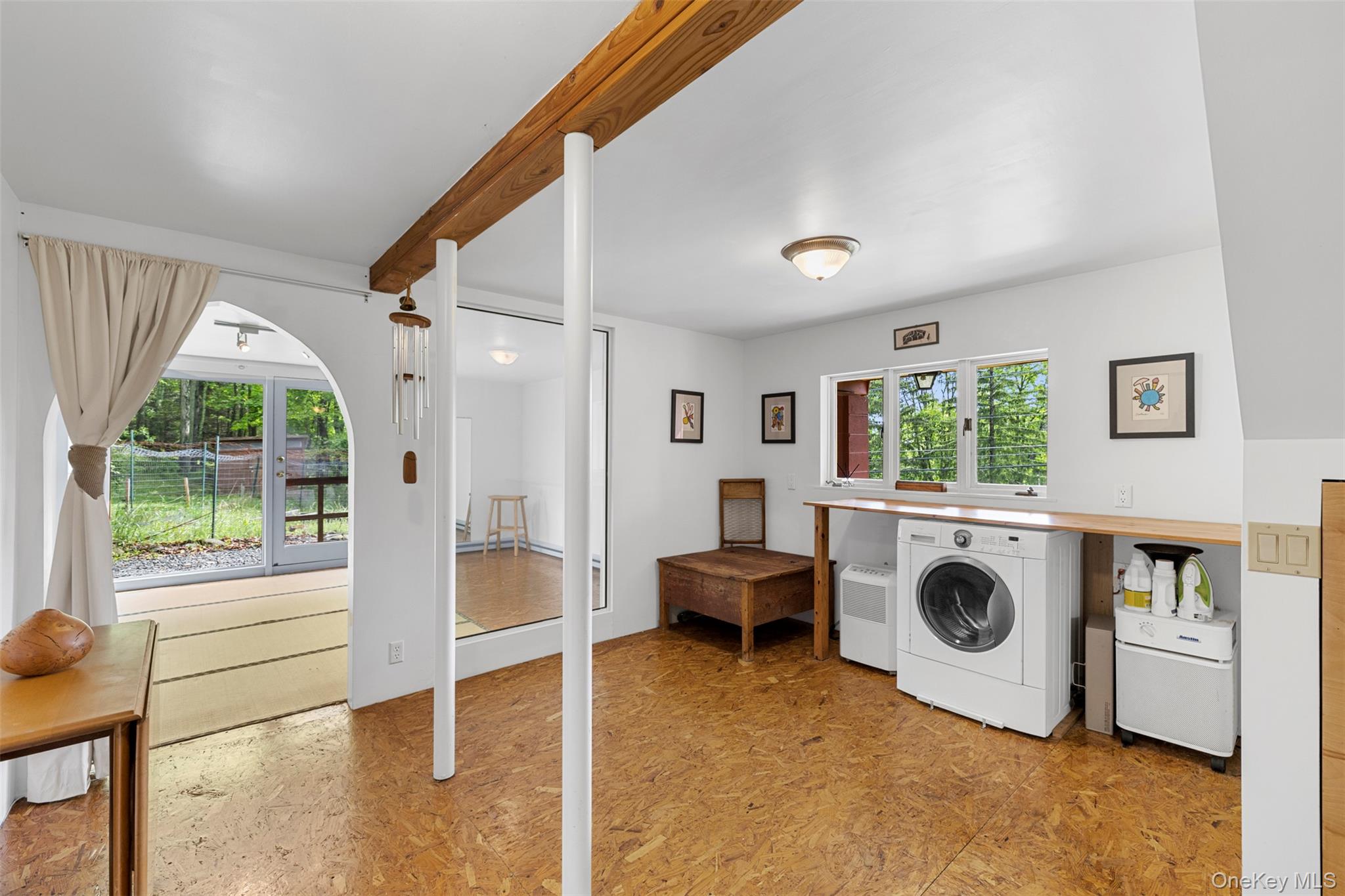568 High Road Property Photo 24