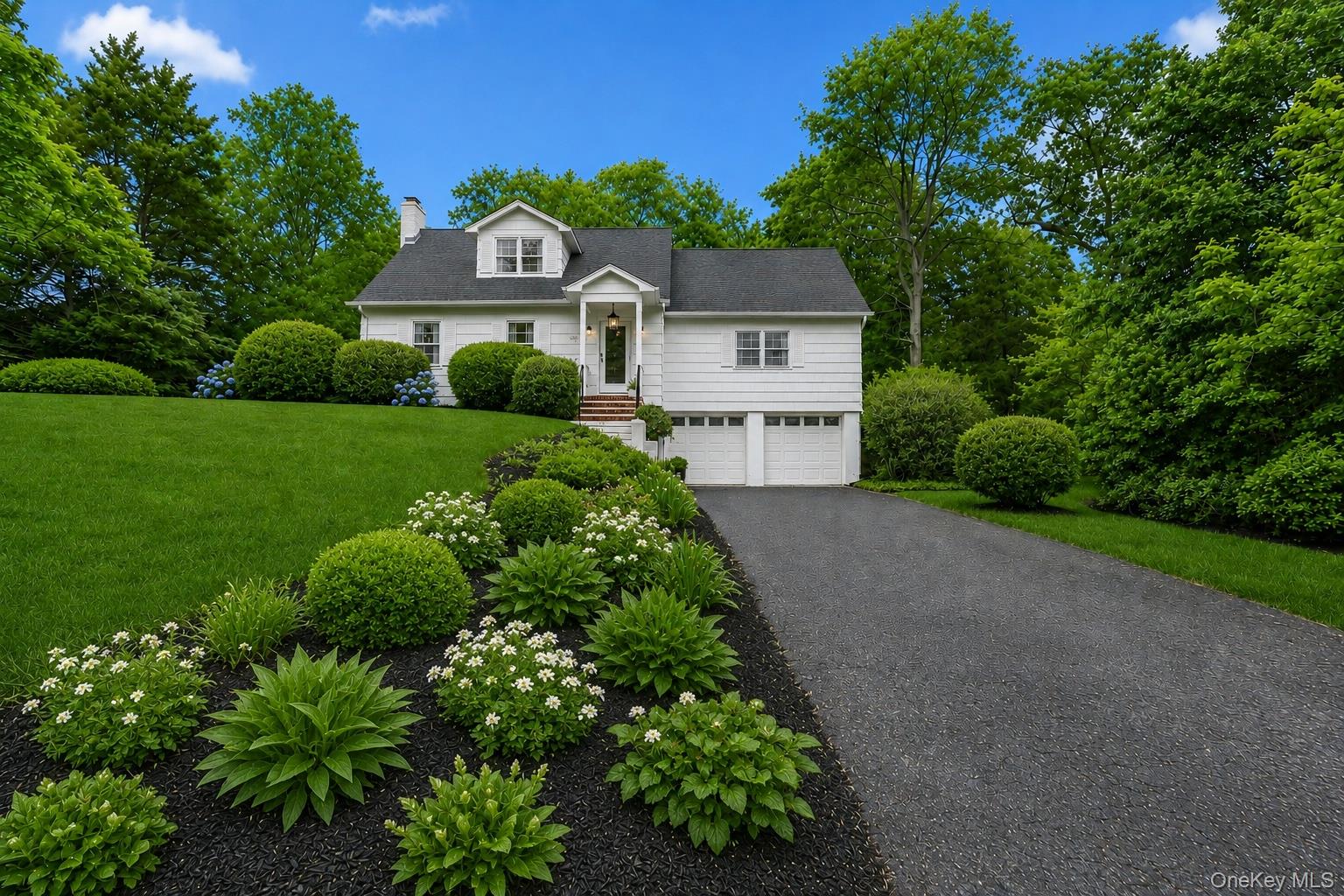 440 Cases Lane Property Photo 3