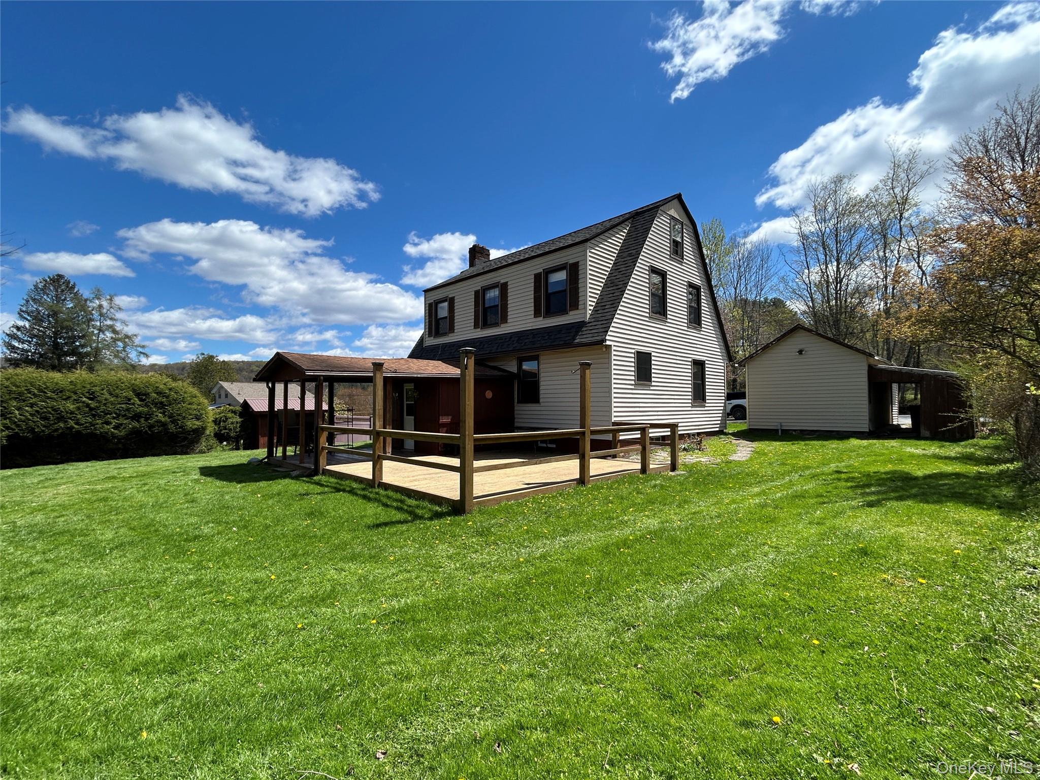20 Spring Street Property Photo 1