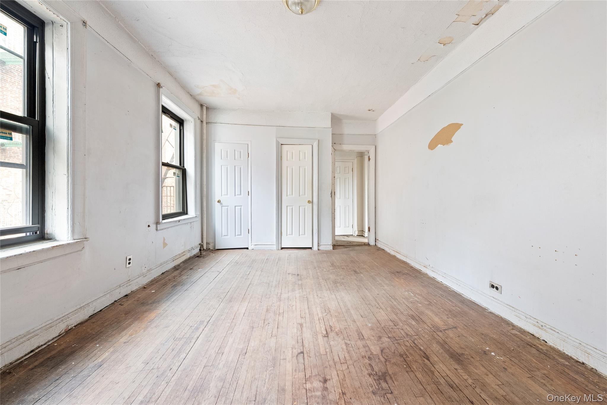 1715 Nelson Avenue 4b Property Photo 2