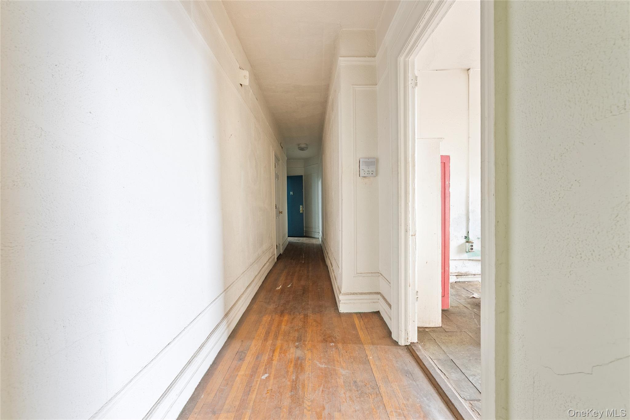 1715 Nelson Avenue 4b Property Photo 4